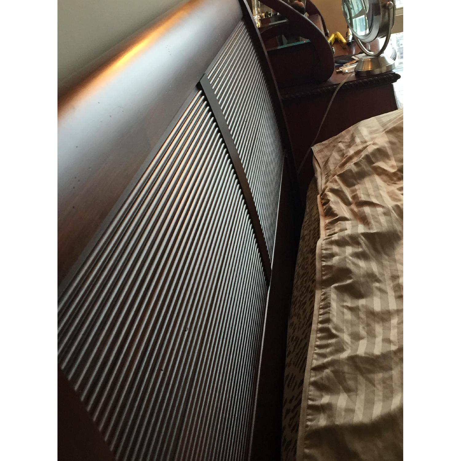 Ethan Allen Queen Size Sleigh Bed Frame - image-2