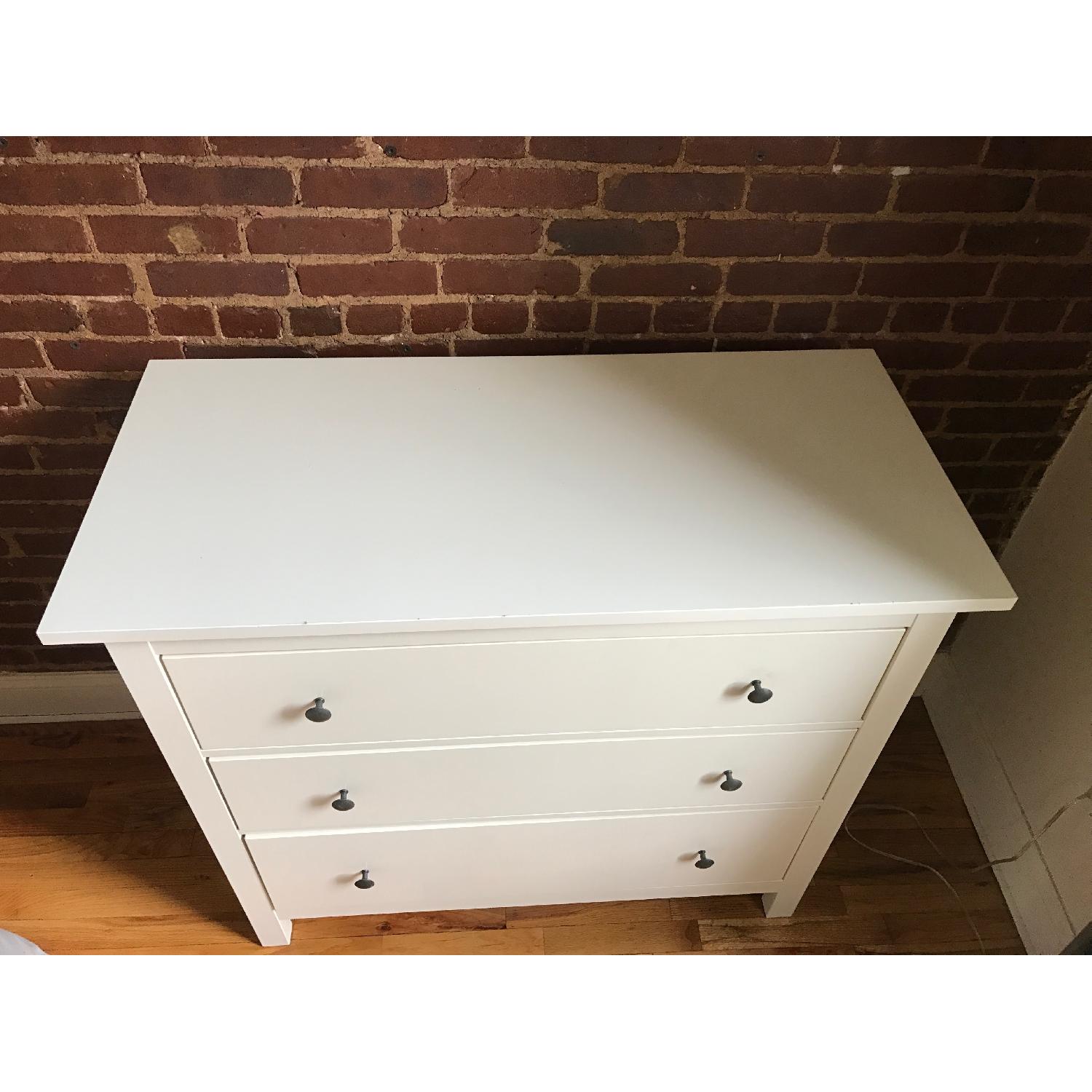 Ikea Hemnes 3 Drawer Dresser - image-1