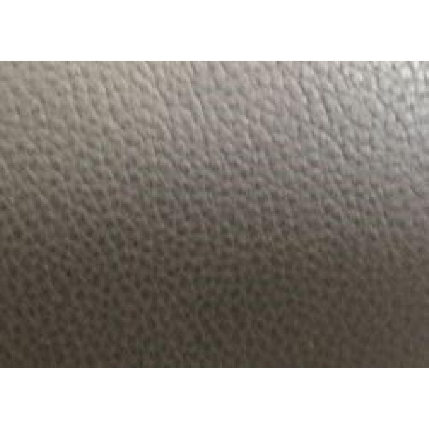 Cassina Le Corbusier LC3 Armchair - image-6