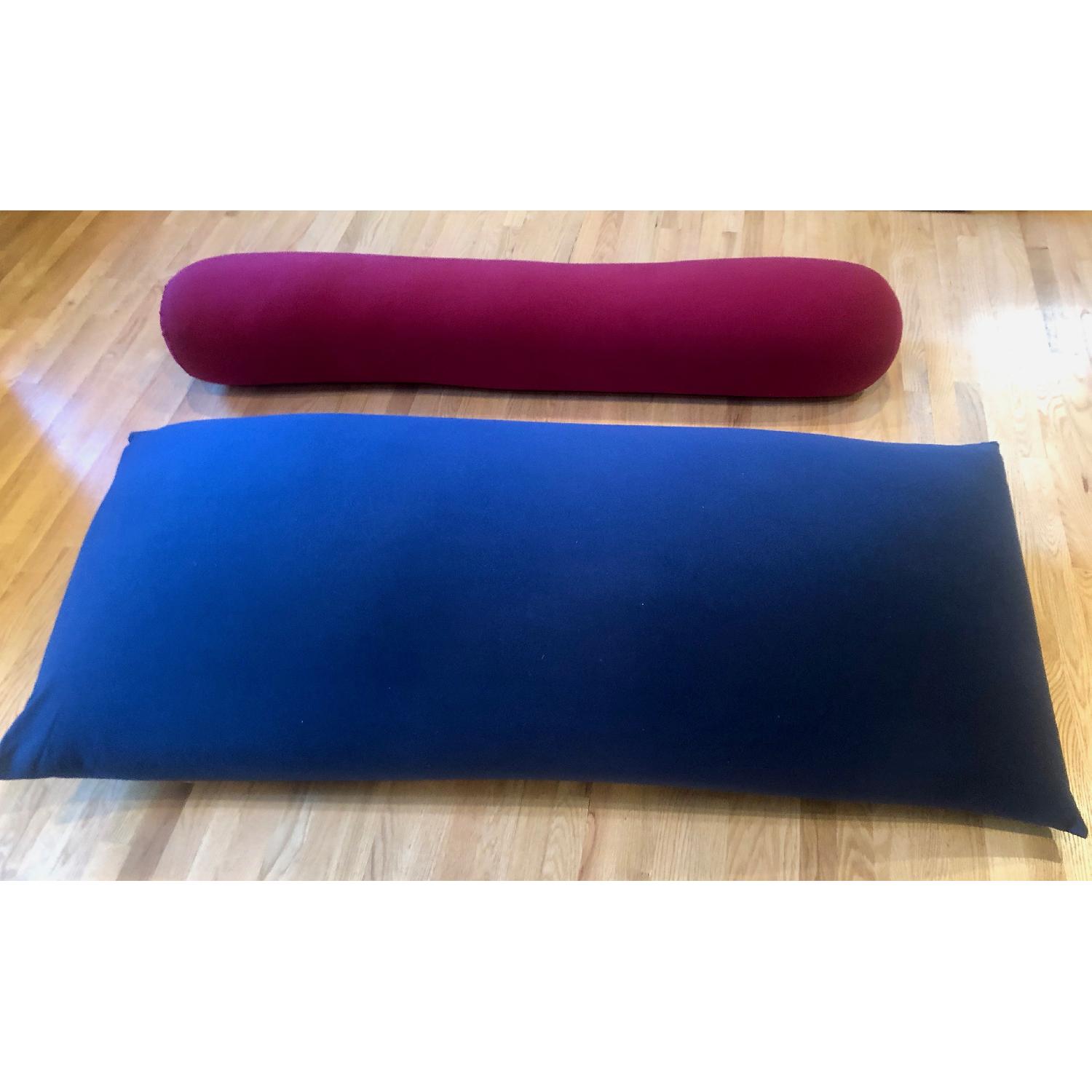 Yogibo Max Bean Bag & Yogibo Roll - image-2