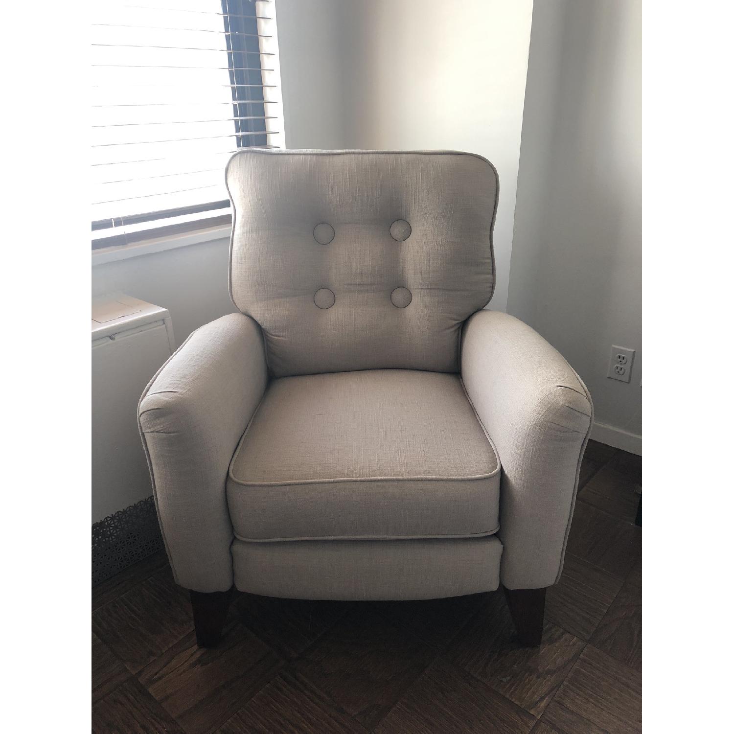 Lane Furniture Fritz Recliner - image-1