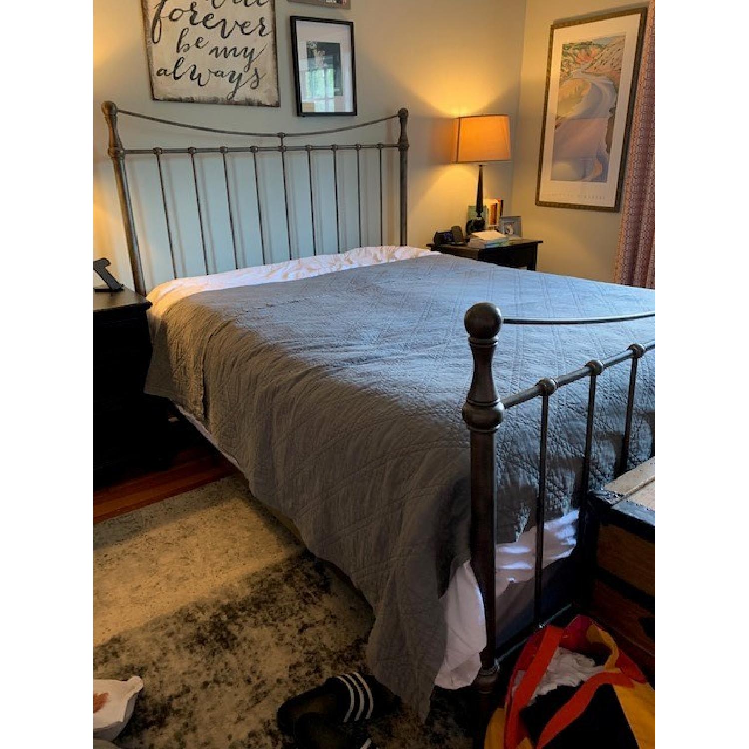 Ethan Allen Danby Queen Bed - image-3