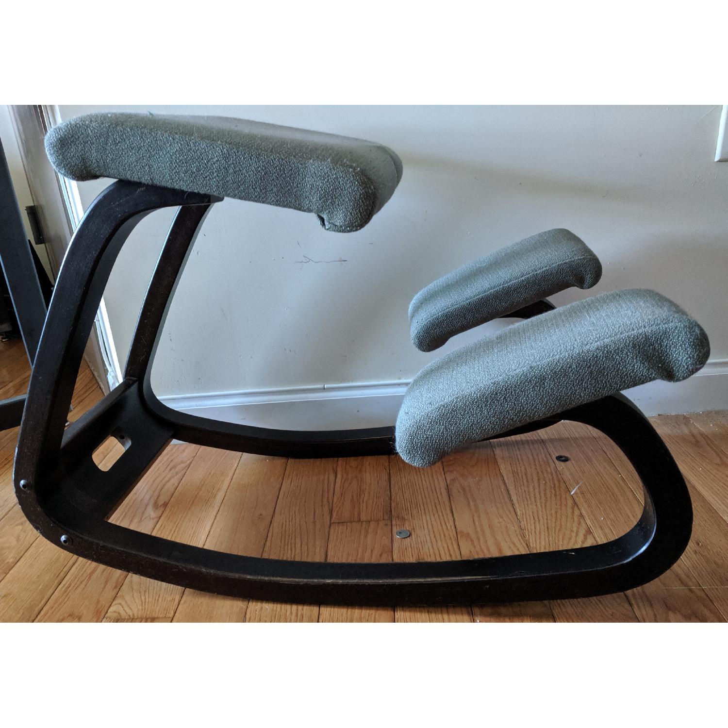 Varier Balans Kneeling Chair AptDeco