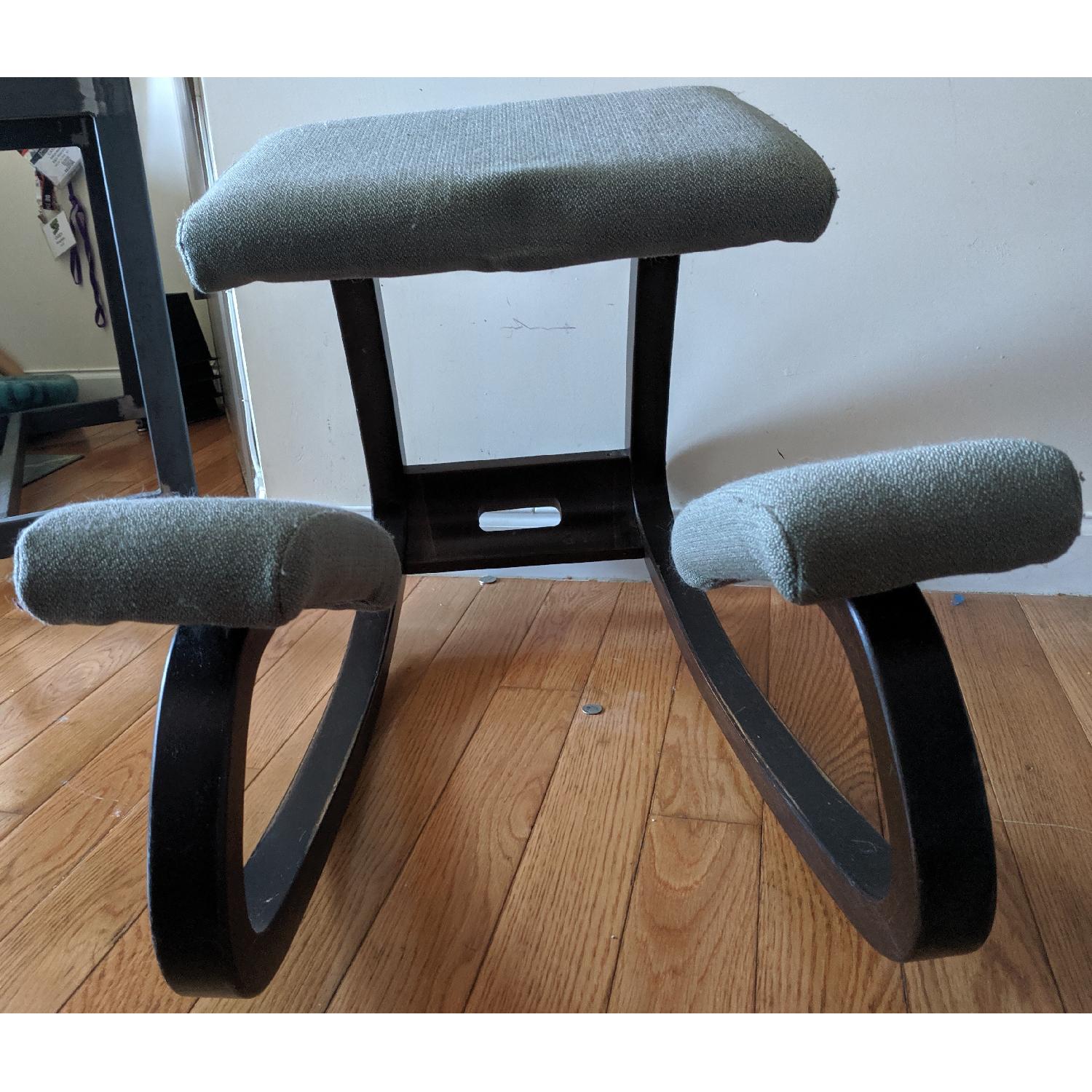 Varier Balans Kneeling Chair - image-5