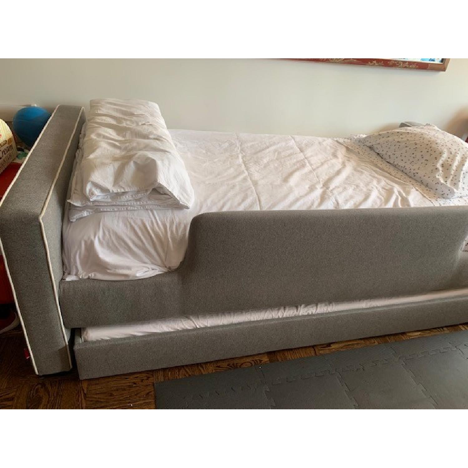 Monte Design Dorma Bed w/ Matching Trundle & 2 Guard Rails - image-5