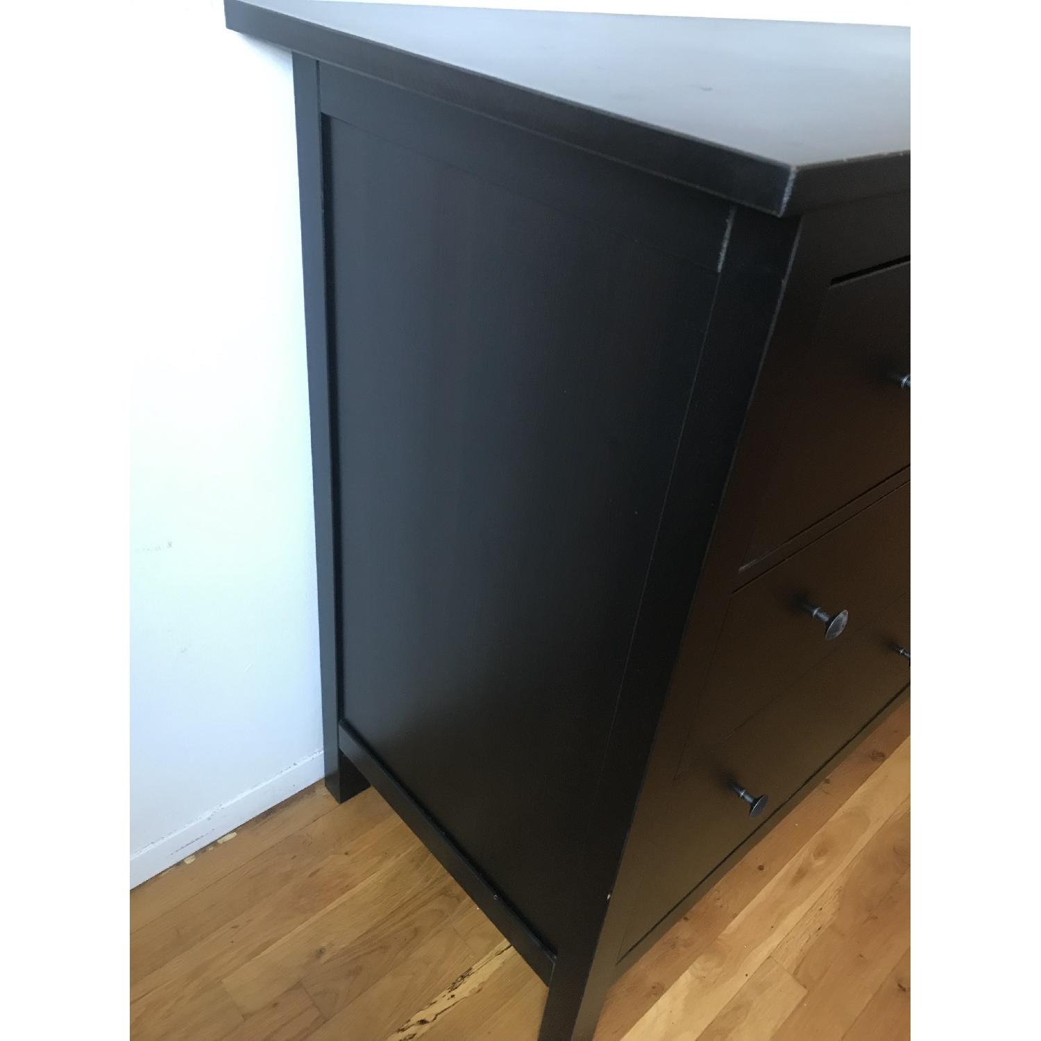 Ikea Hemnes 8-Drawer Dresser in Black-Brown - image-9