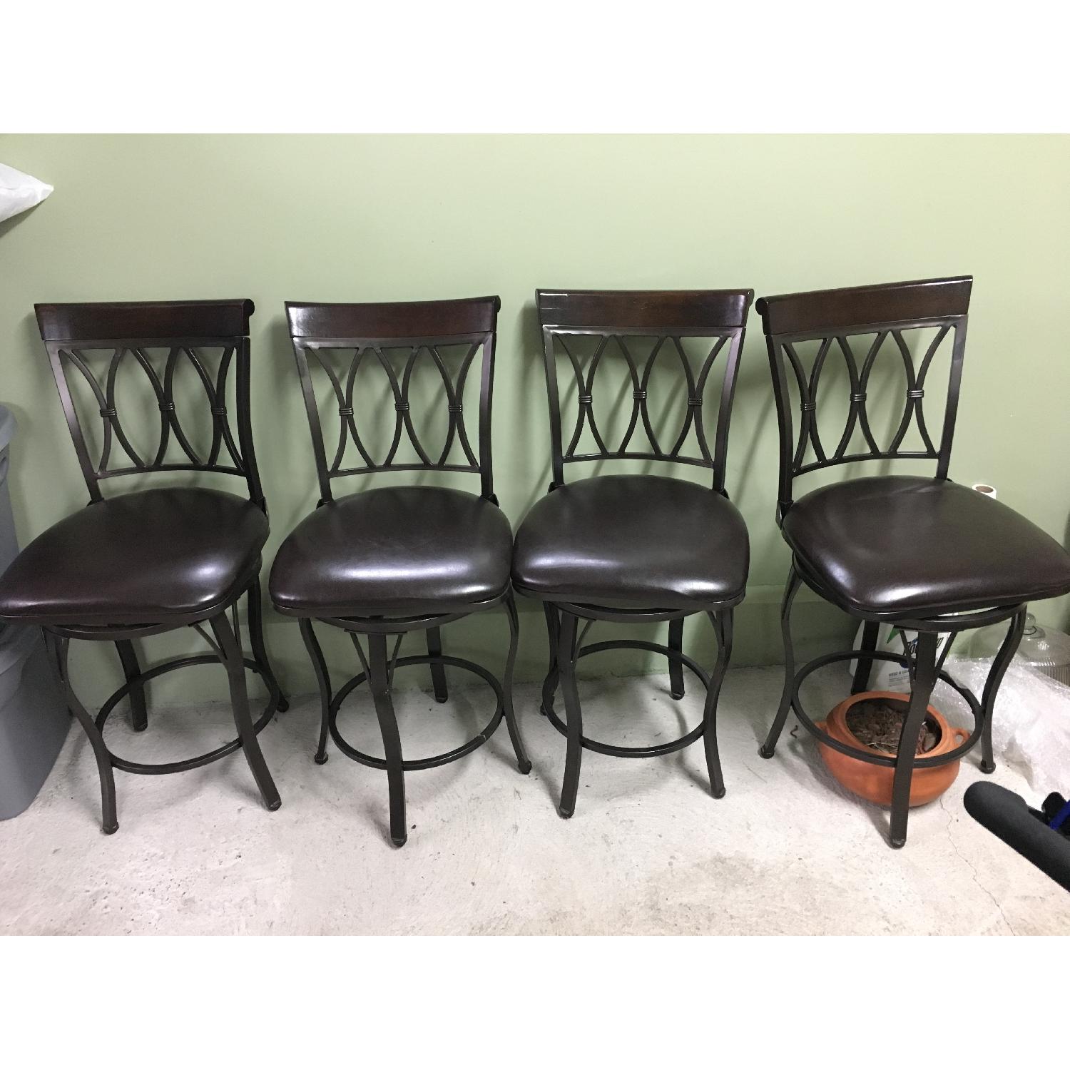 Raymour & Flanigan Tall Kitchen Bar Chairs AptDeco