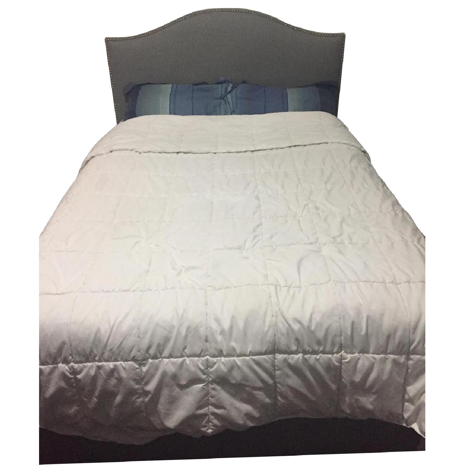 Skyline Furniture Full Size Bed Frame w/ Upholstered Headboard - image-4