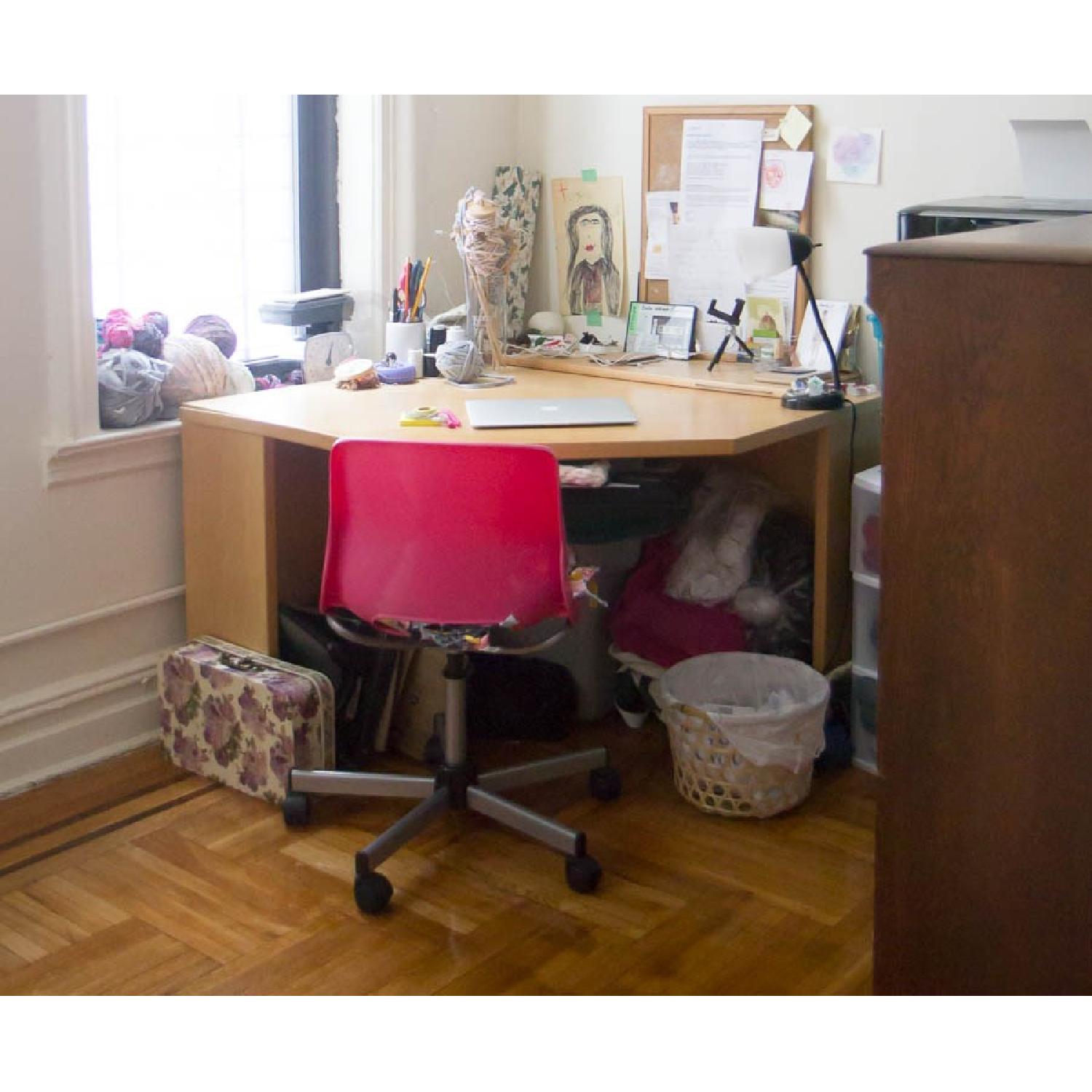 Corner Office Table - image-1