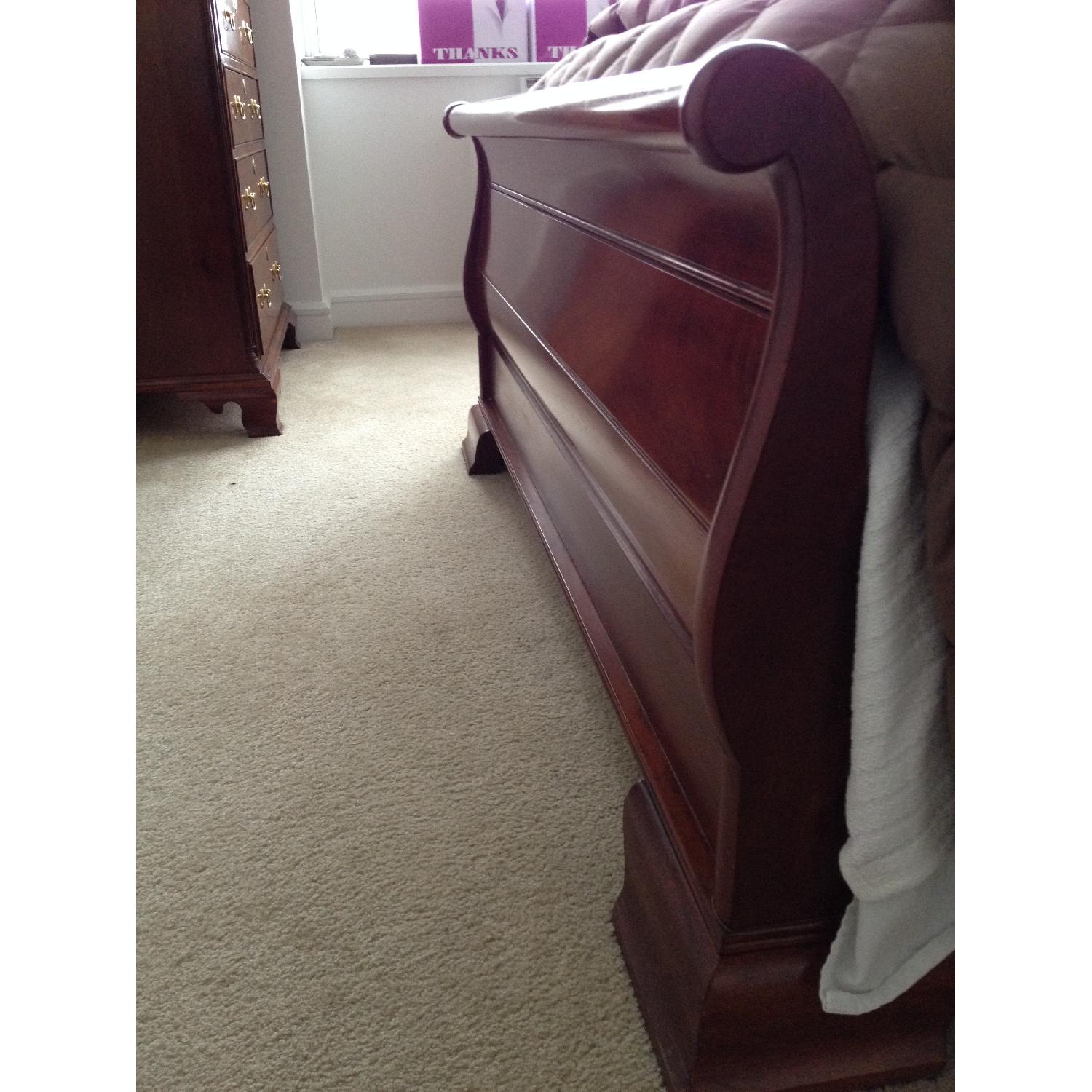 Stickley 4 Piece Queen Bedroom Set - image-5