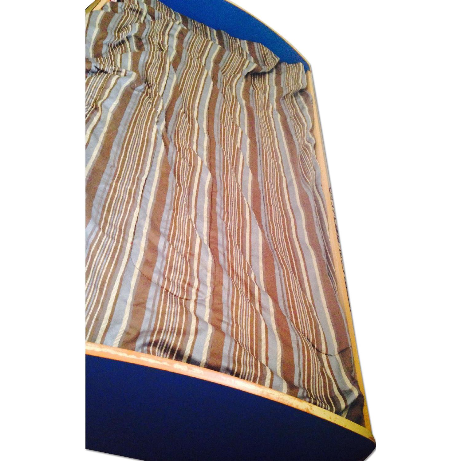 Wooden Kid/Teen BunkBed Set With Loft - image-0