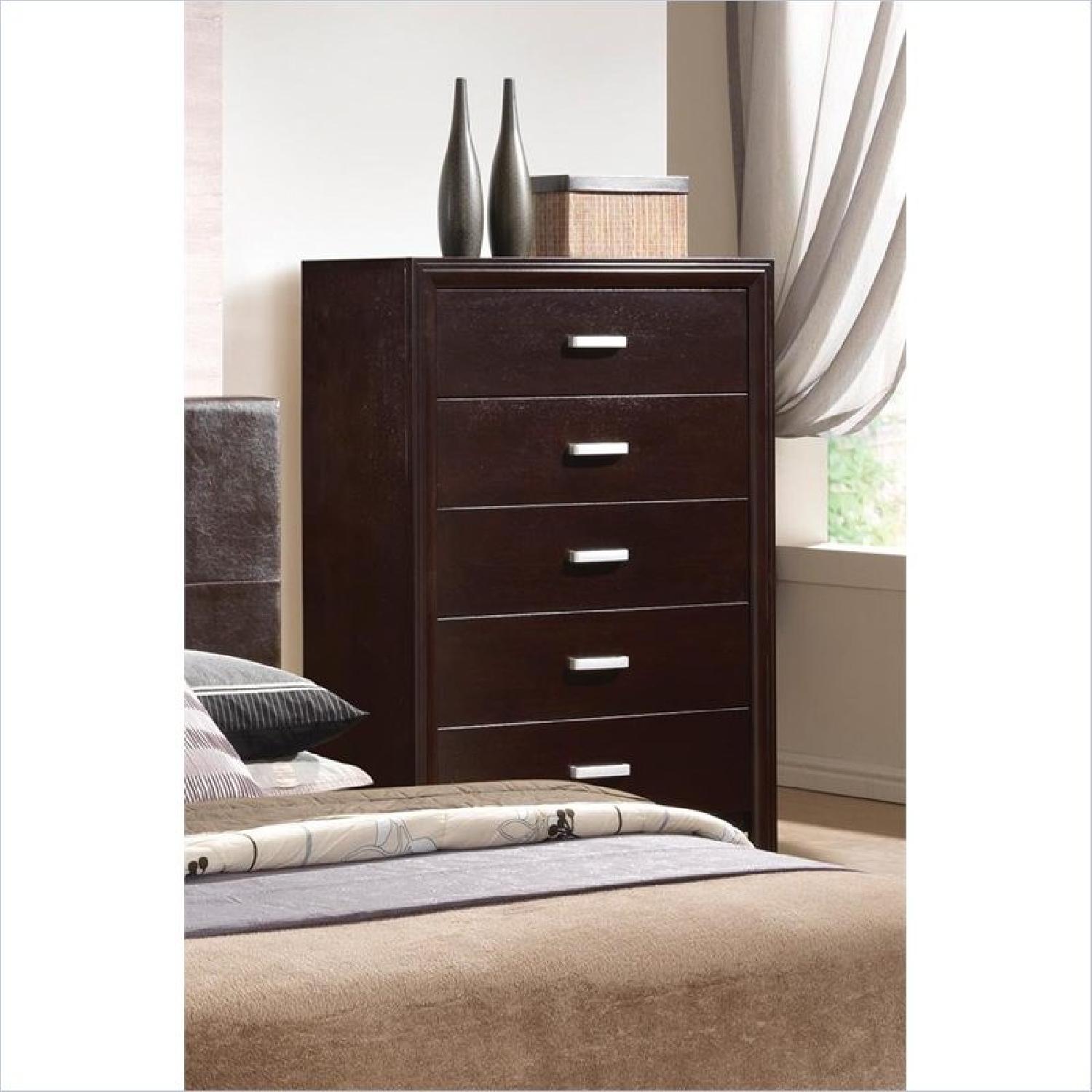 Coaster Fine Furniture Andreas 5 Drawer Chest in Cappuccino Brown - image-4