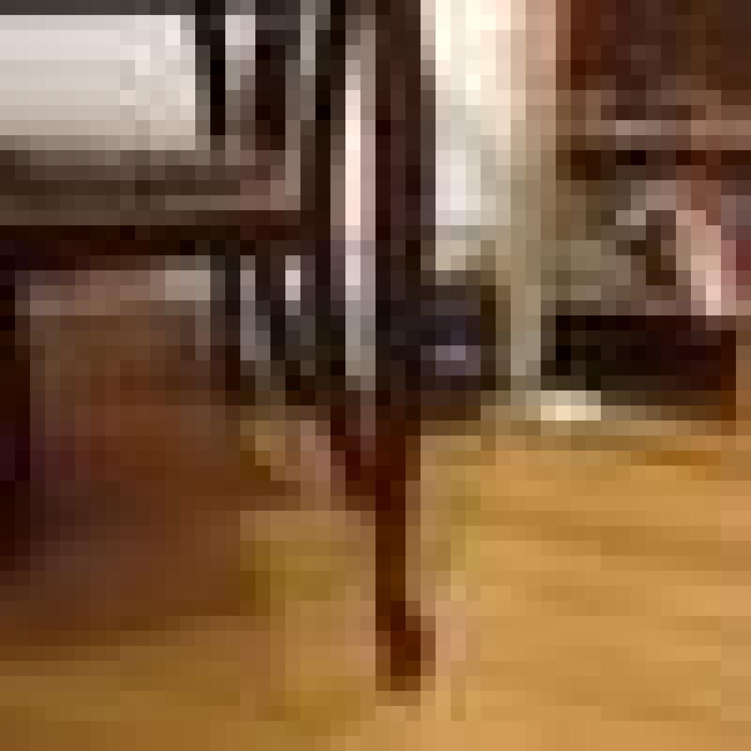 Woodbridge Home Designs Dining Table w/ 4 Chairs - image-8