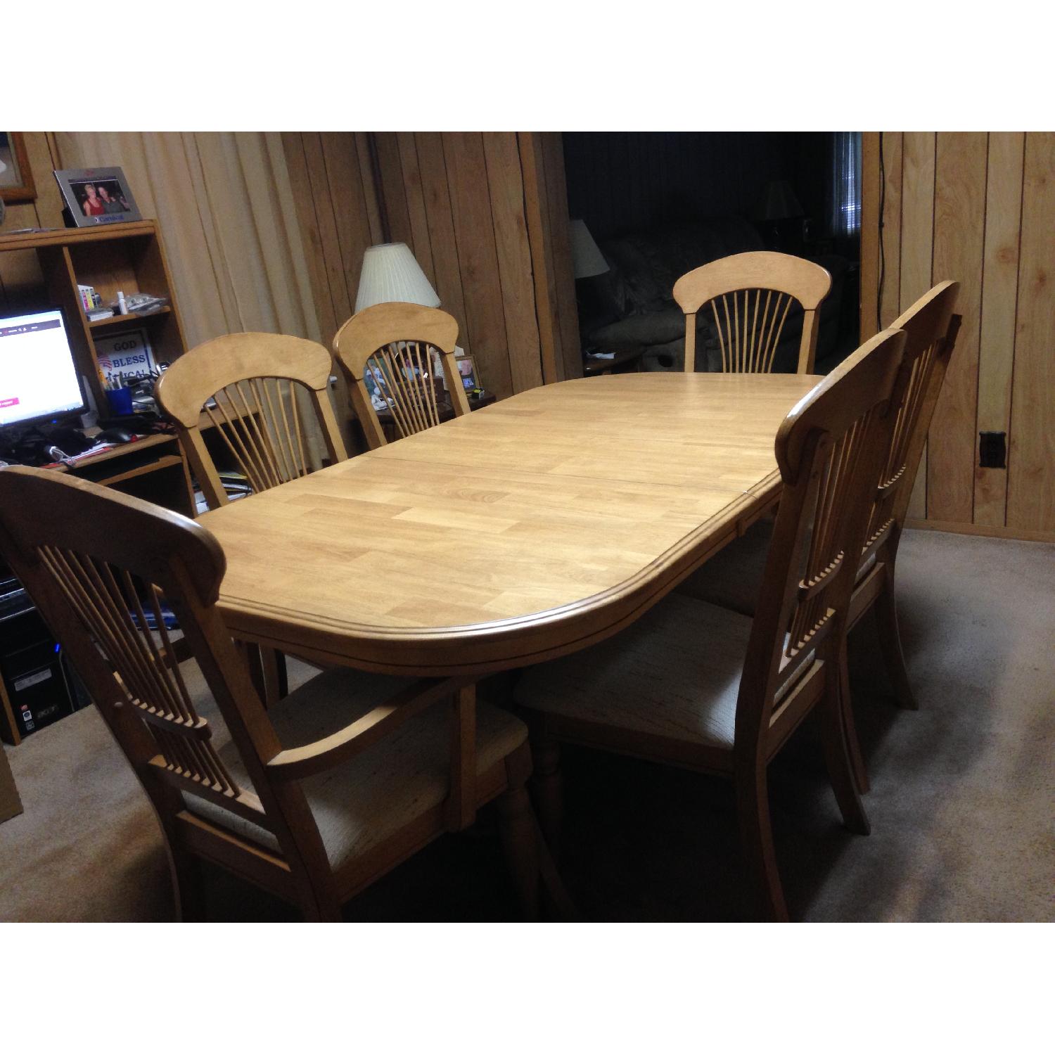 Gothic Craft Oak Leaf Dining Table w/ 6 Chairs AptDeco