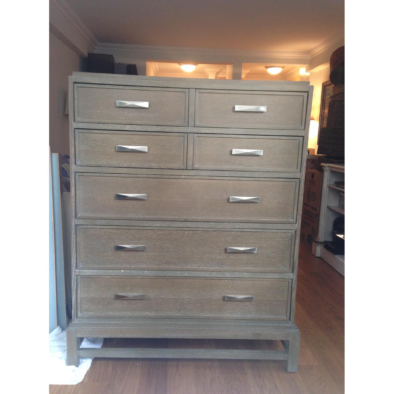 Broyhill 5 Drawers Dresser - image-1
