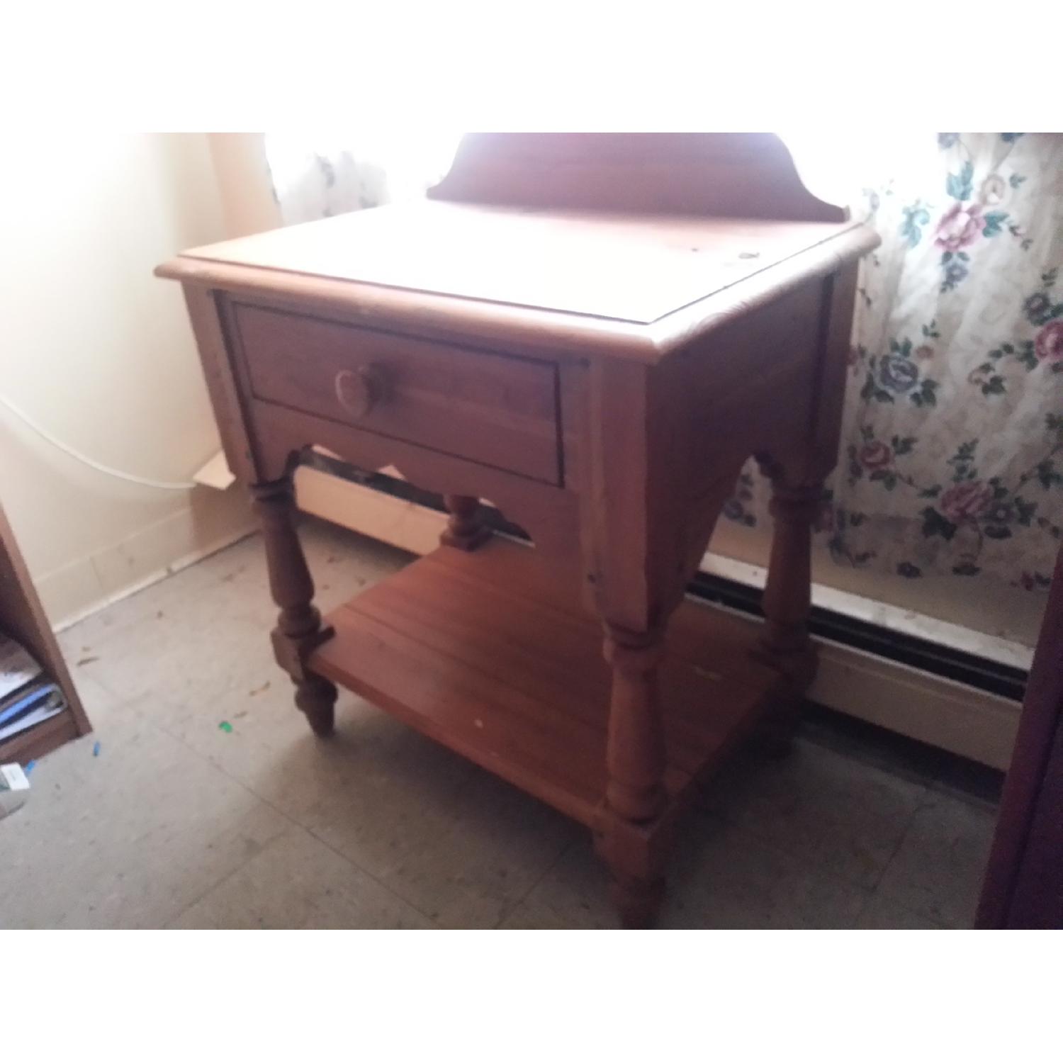 Ethan Allen 4 Piece Bedroom Set - image-3