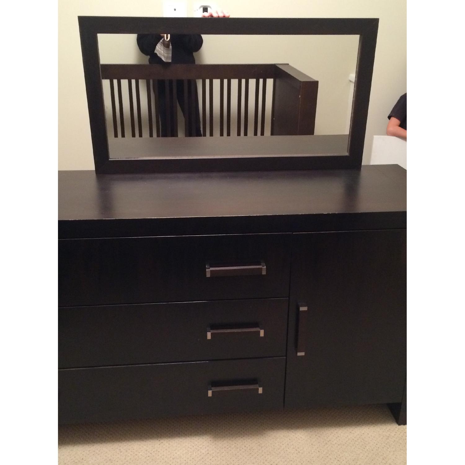 Morigeau-Lepine Toddler Bed/Crib + Dresser/Changing Table w/ Mirror - image-5