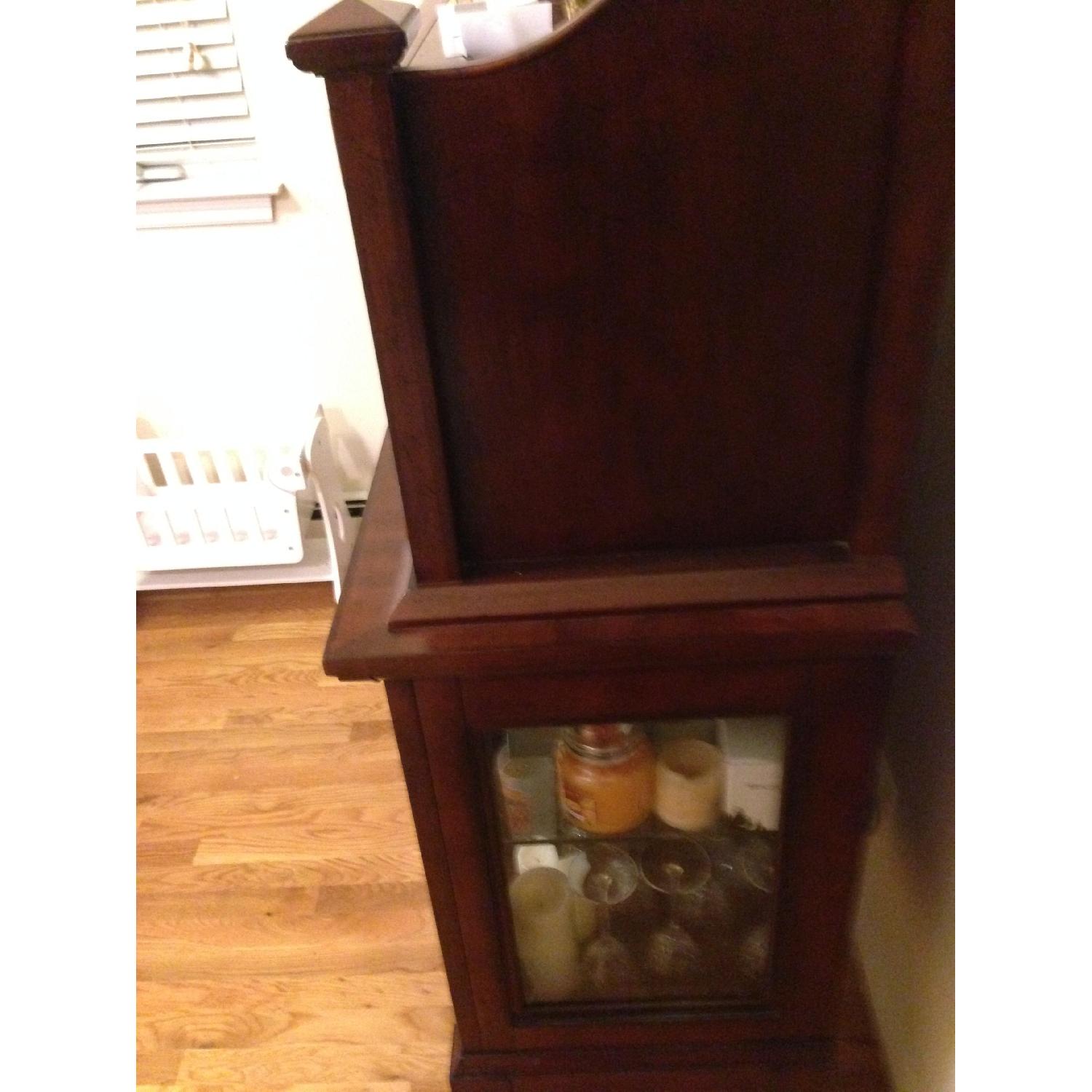 Raymour & Flanigan Vantana Collection 8 Piece Dining Set - image-6