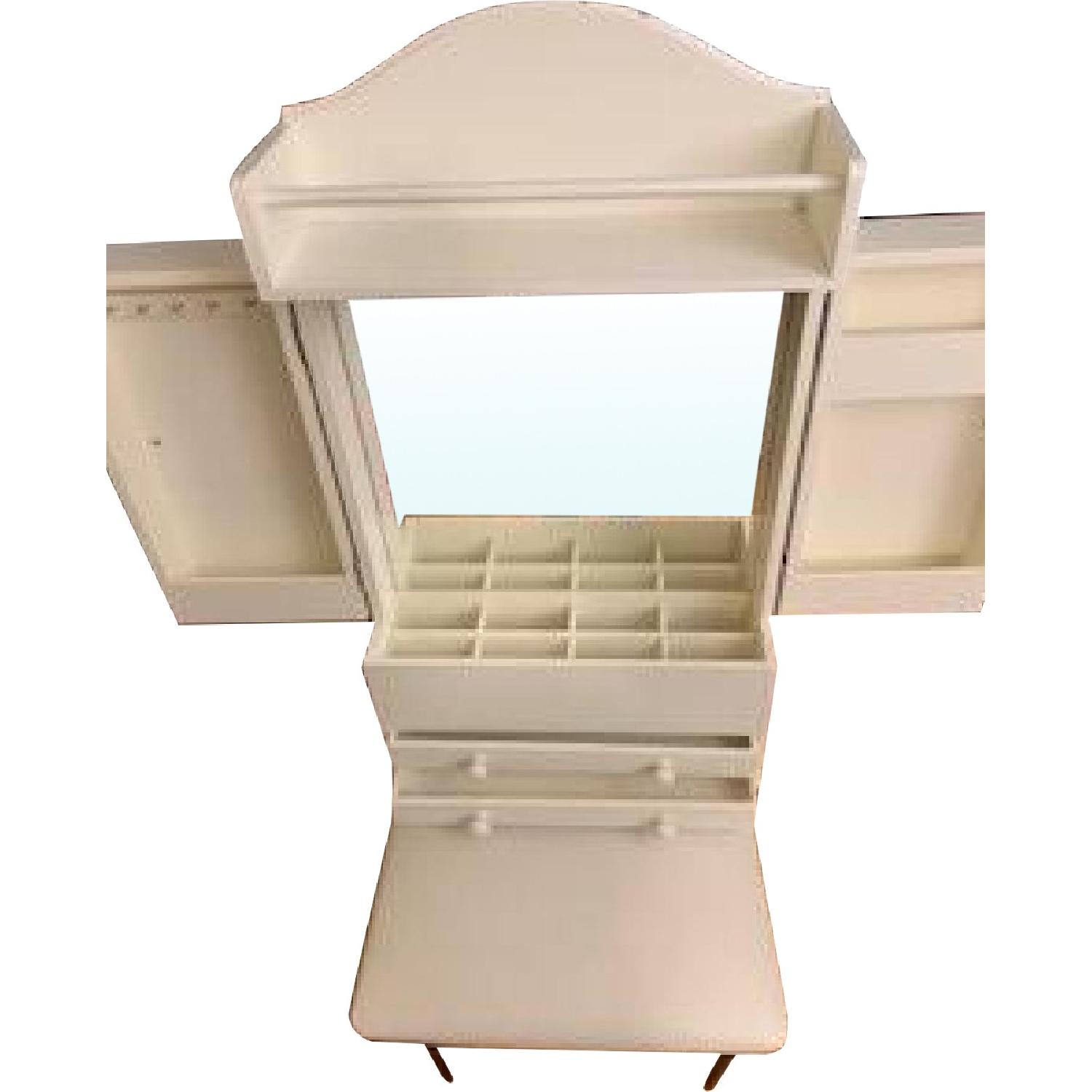 Hanging Jewelry Case w/ Mirror & Storage AptDeco