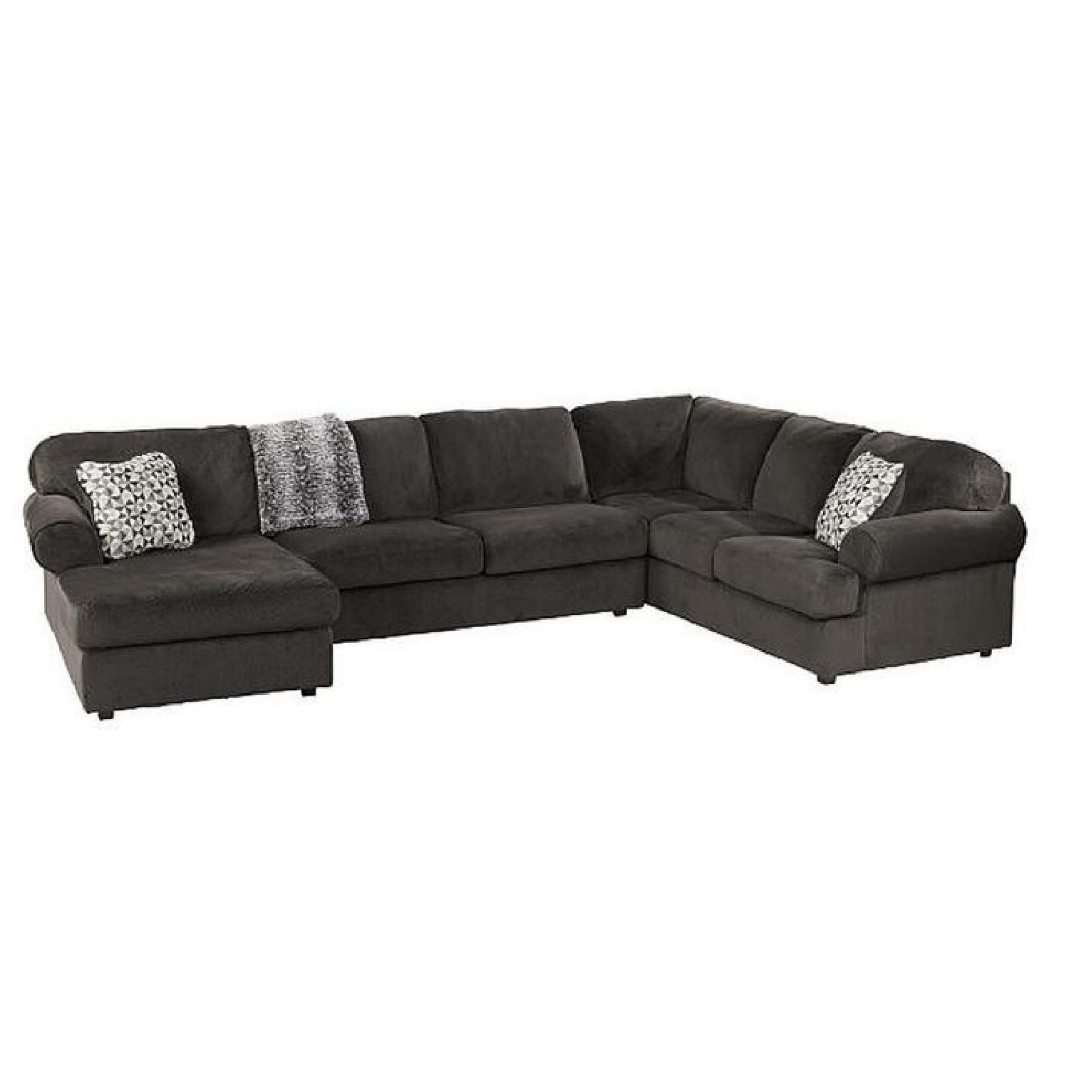 Ashley Jessa Place 3-Piece Sectional Sofa - image-0