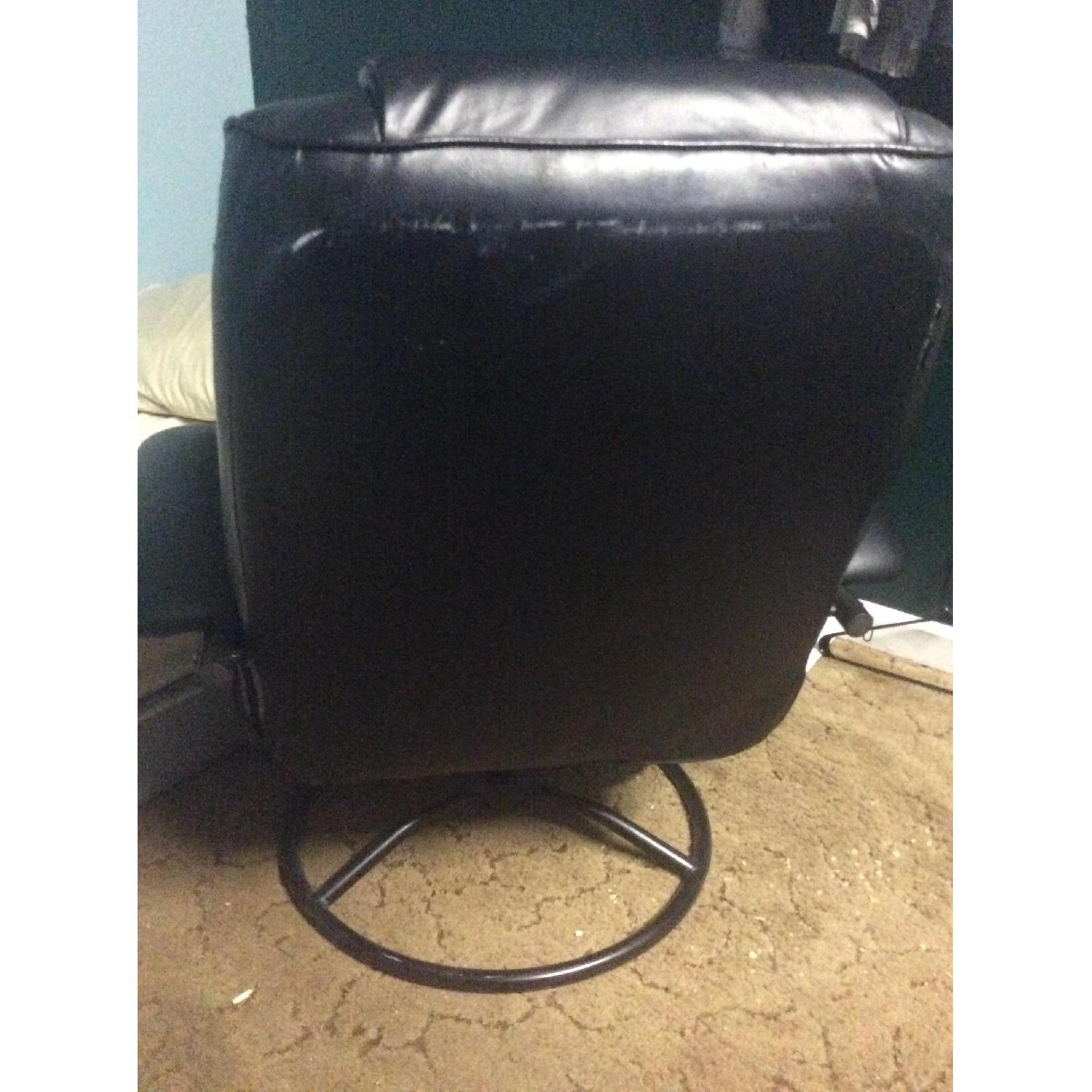 Stressless Mayfair Signature Base Leather Reclining Chair AptDeco