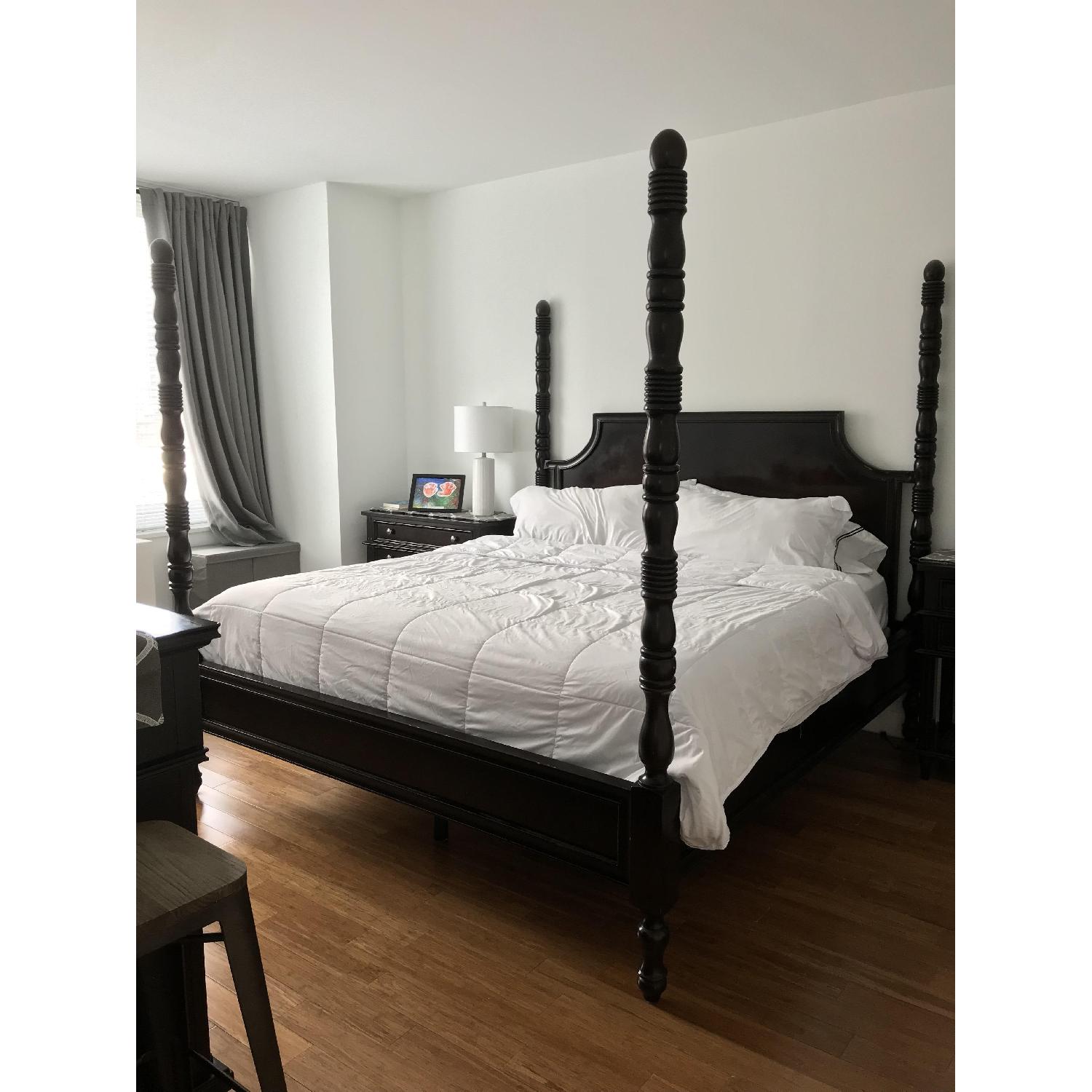 Drexel Heritage King Size 4 Post Bed - image-2