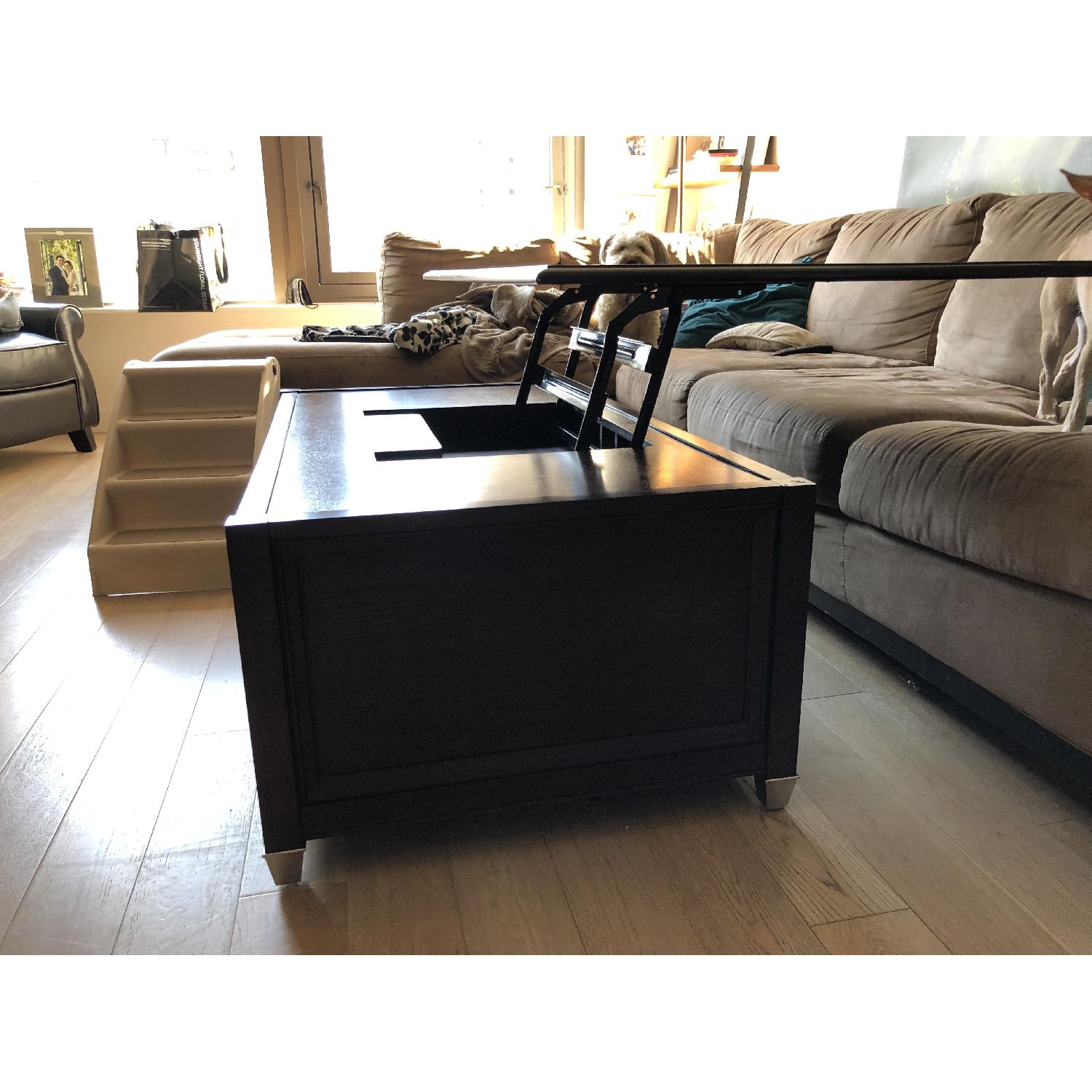 Raymour & Flanigan Lift Top Coffee Table AptDeco