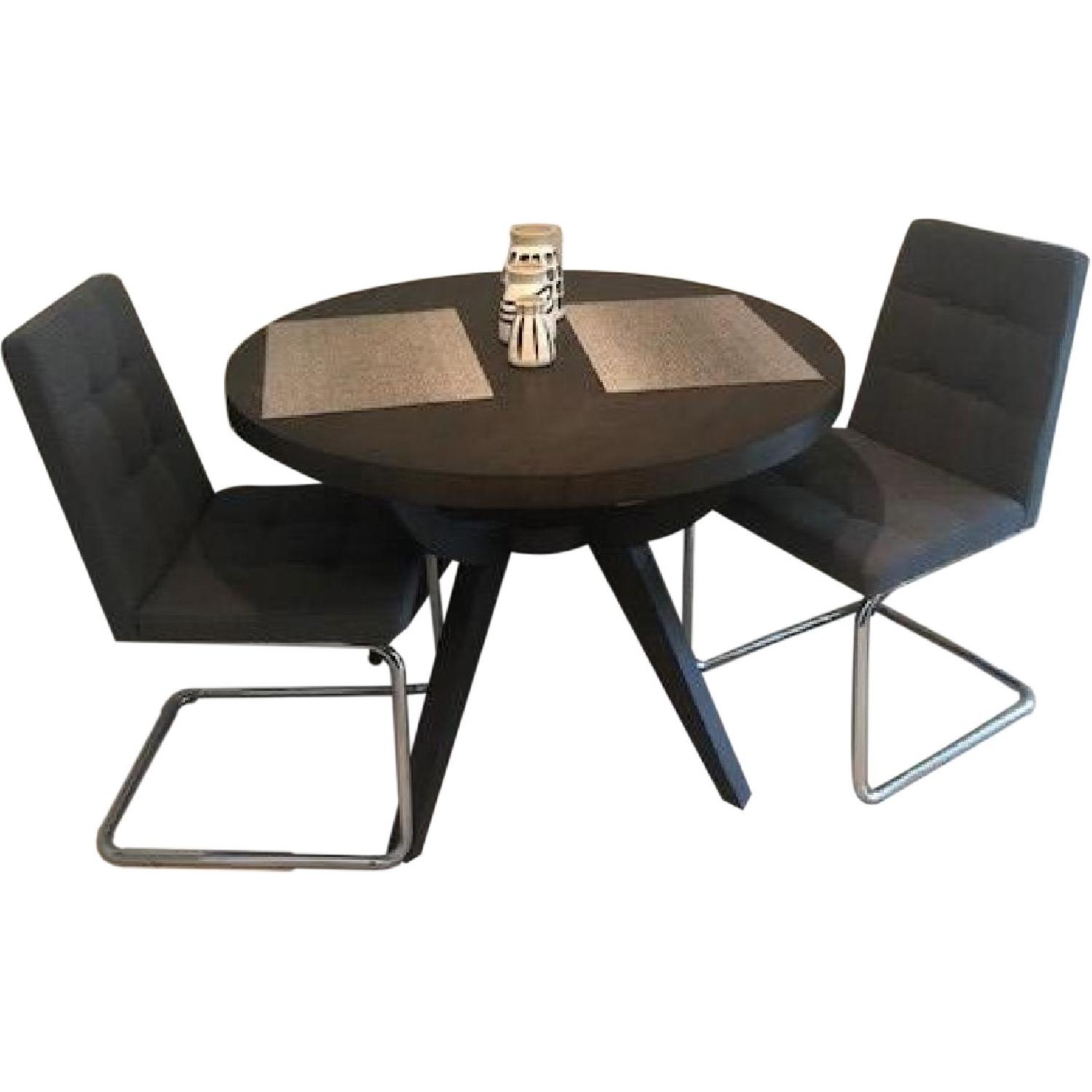 West Elm Arc Base Pedestal Dining Table w/ 2 Chairs AptDeco