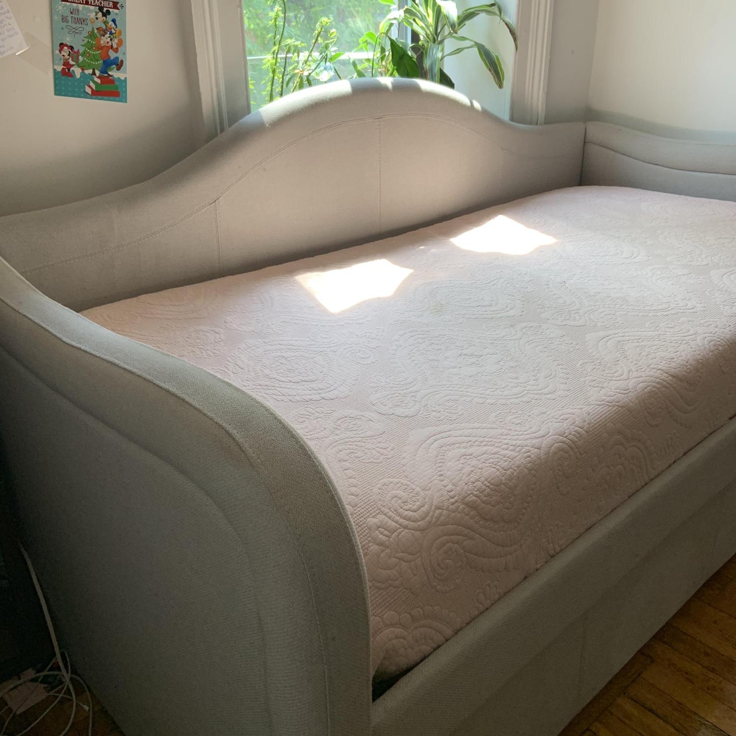 Raymour & Flanigan Hillsdale Tansley Daybed w/ Trundle - image-3