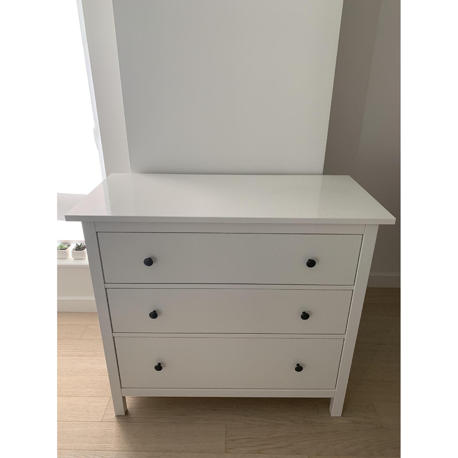 Ikea Hemnes 3 Drawer Dresser Aptdeco