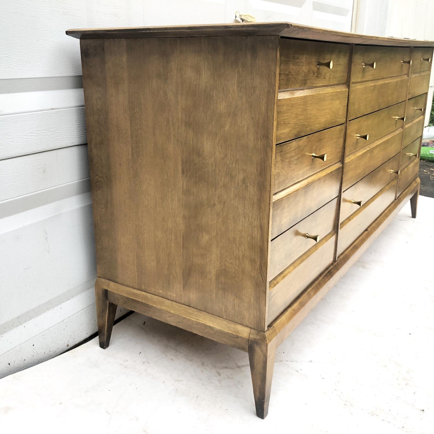 Heywood Wakefield Mid-Century Cadence Dresser w/ Mirror - image-3