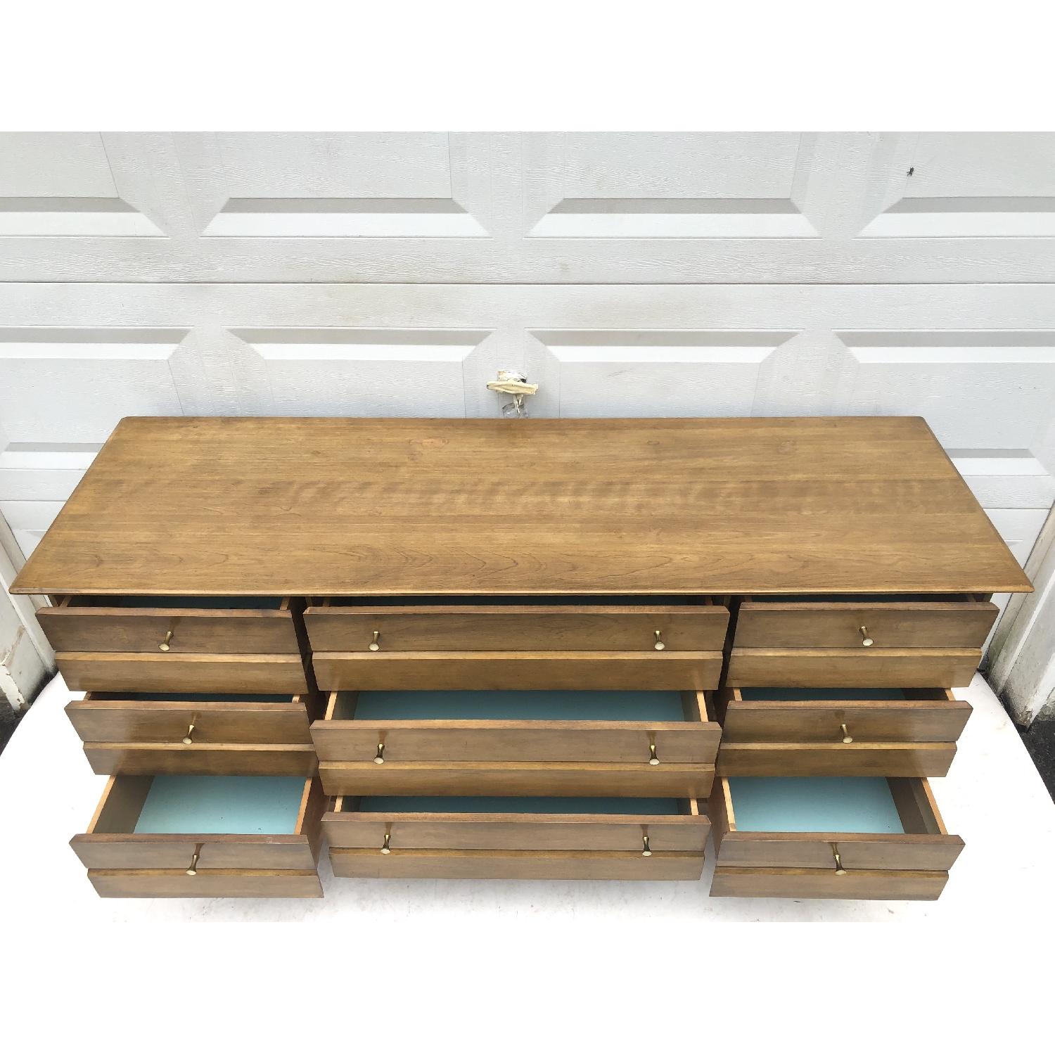 Heywood Wakefield Mid-Century Cadence Dresser w/ Mirror - image-19