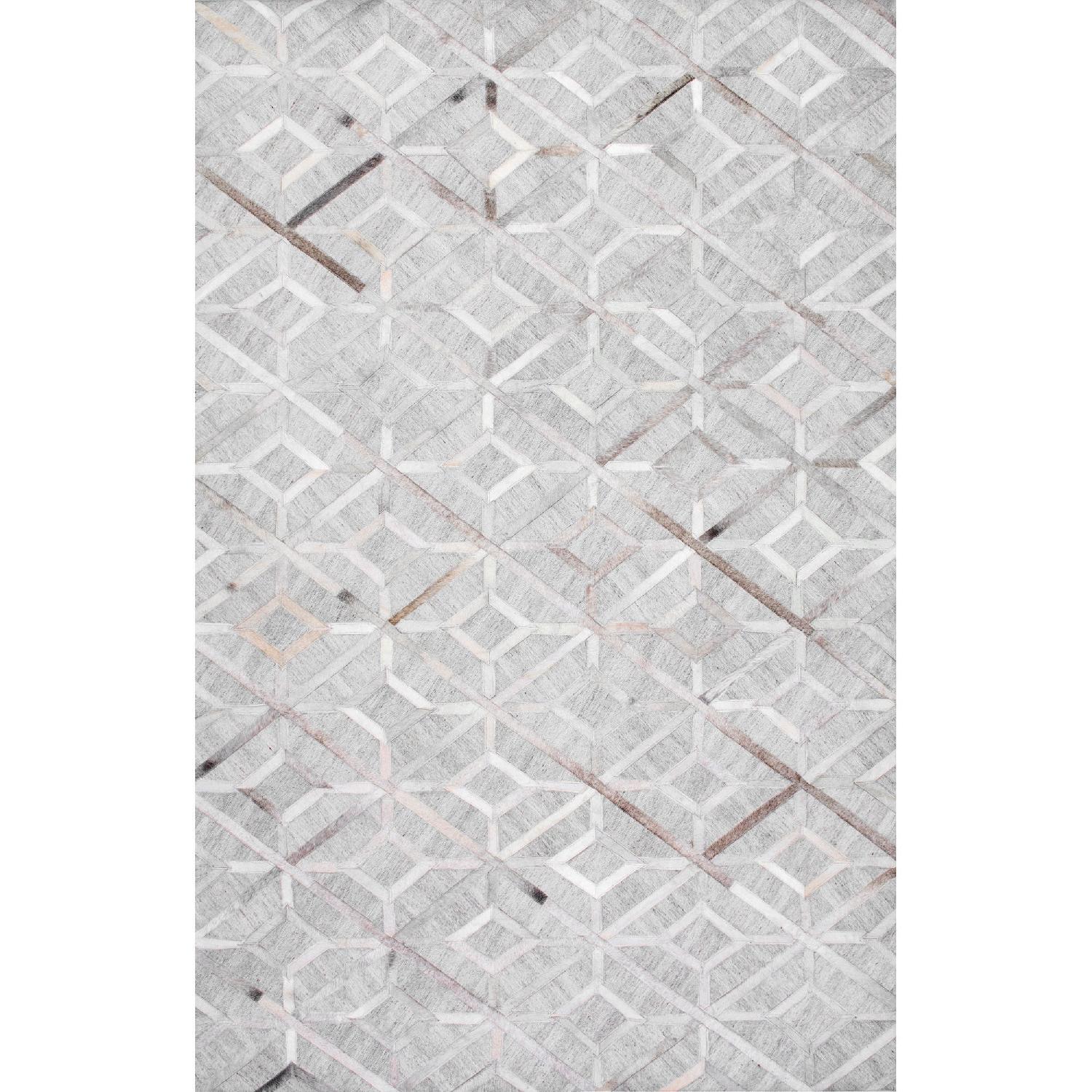 Mandovi Cowhide Diamond Trellis Rug - image-0