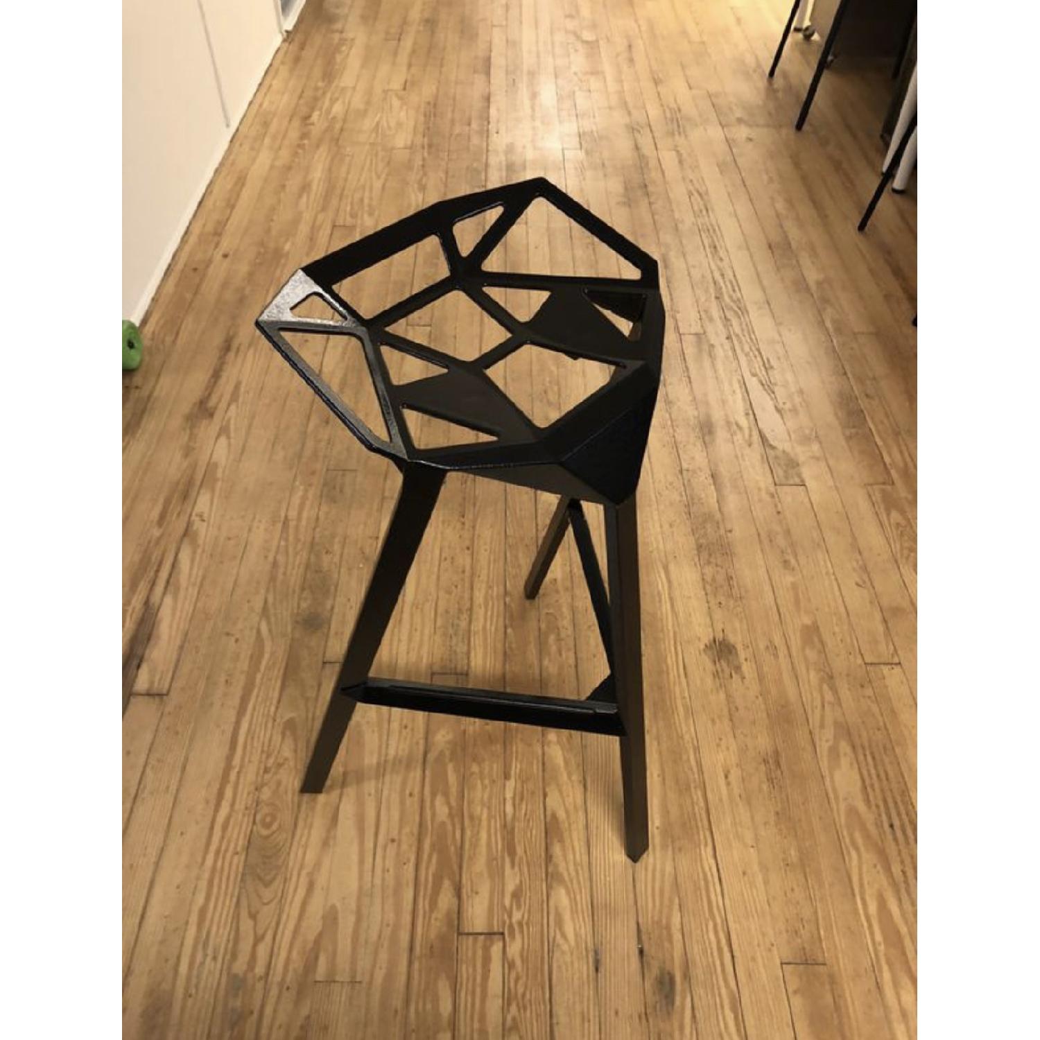 Modern Stackable Black Metal Stools AptDeco