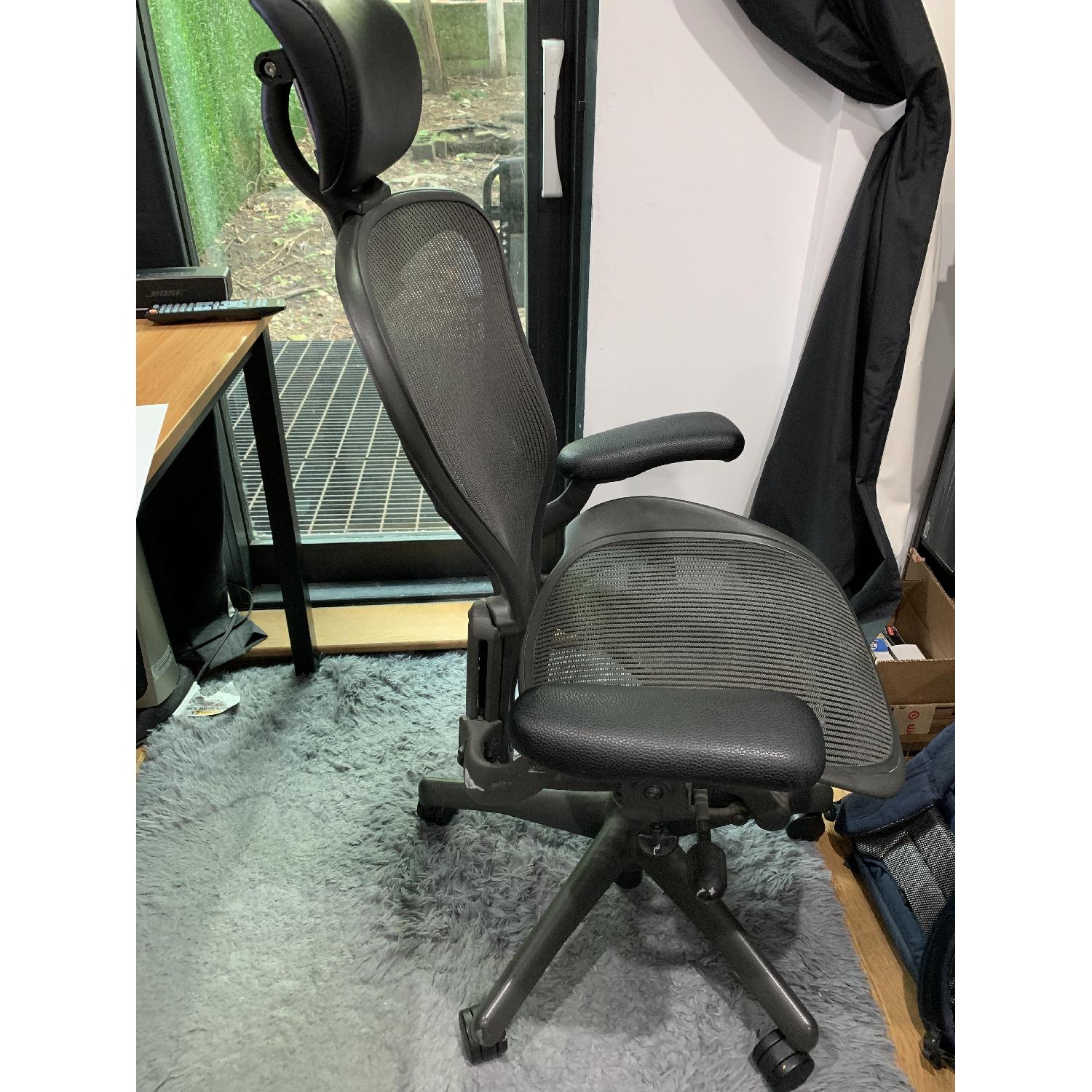 Herman Miller Aeron  Size B Medium Chair - image-3