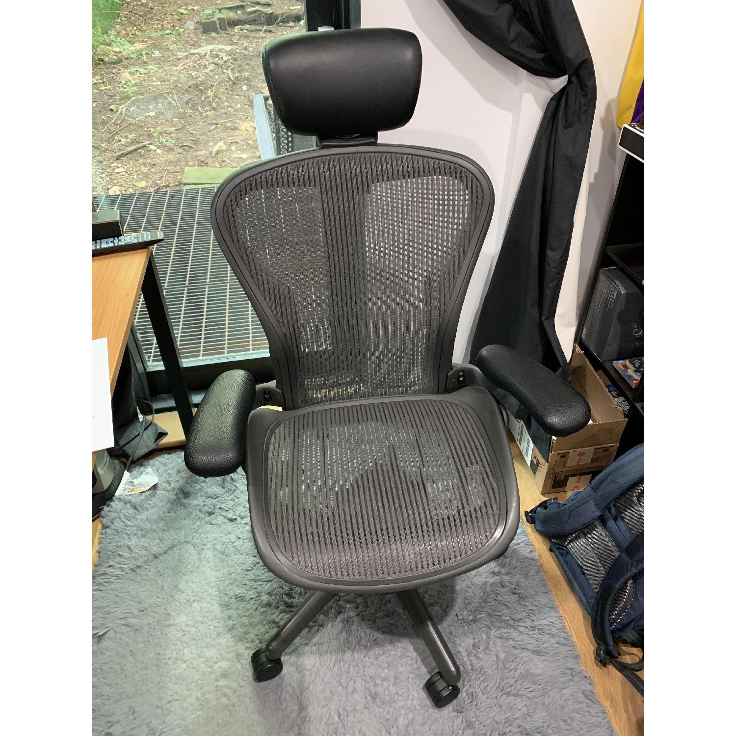 Herman Miller Aeron  Size B Medium Chair - image-4