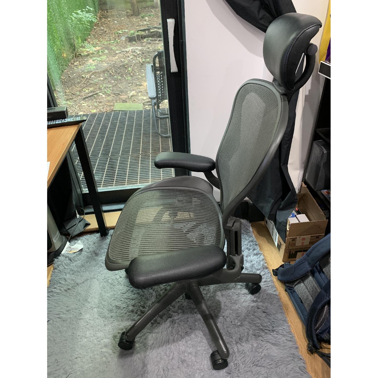 Herman Miller Aeron  Size B Medium Chair - image-6