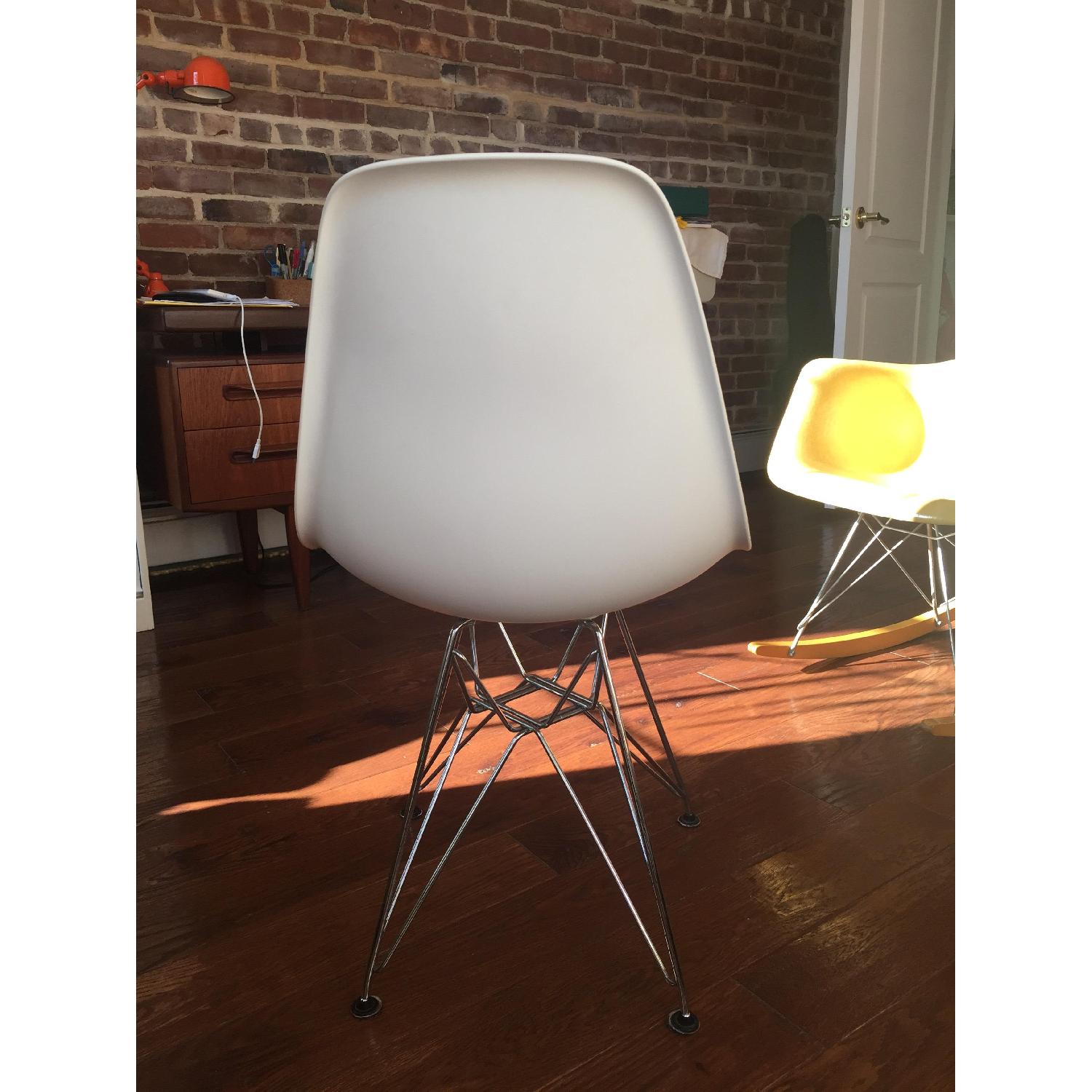 Herman Miller Eames Eiffel White Plastic Chair - image-1
