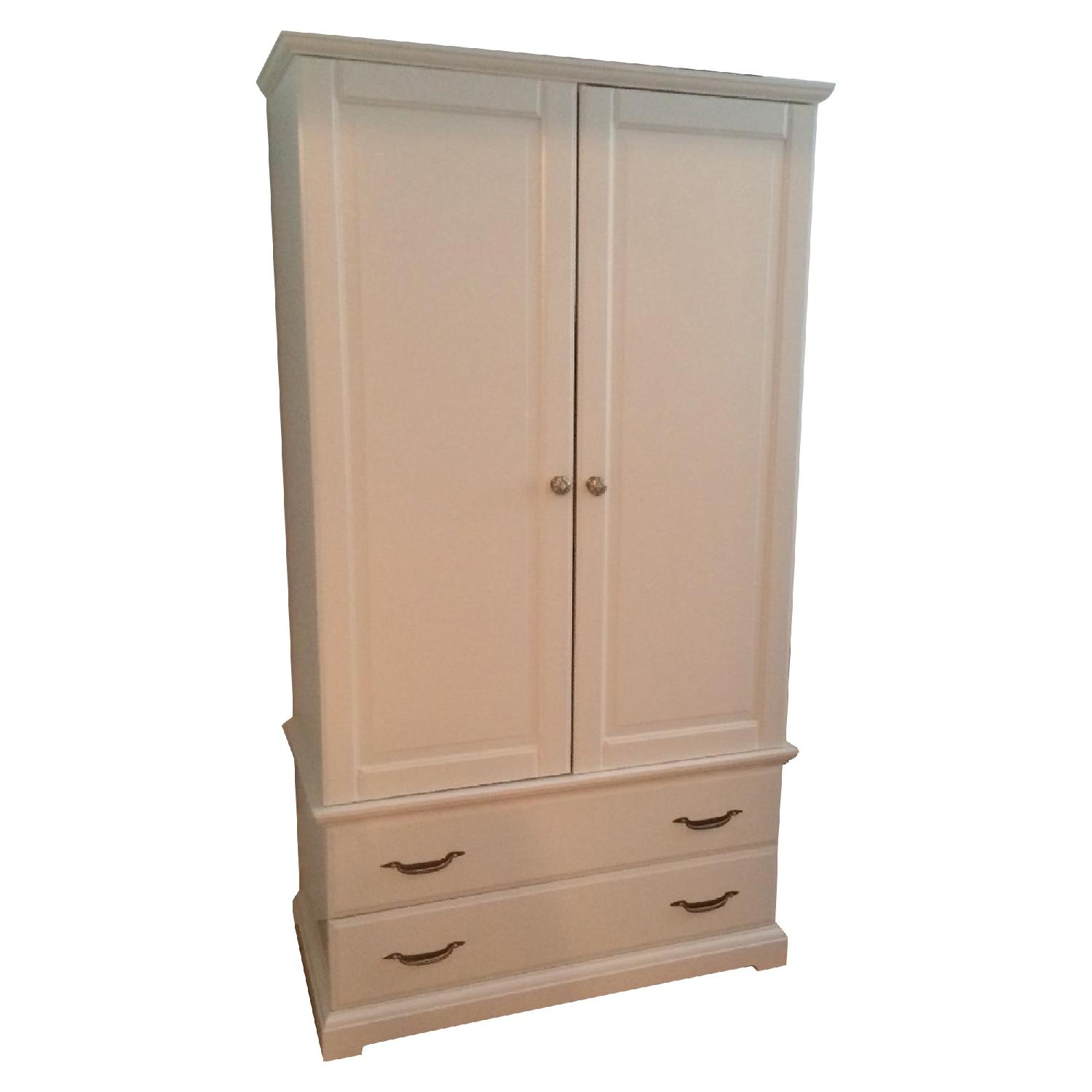 Bob's Wardrobe w/ 2 Drawers AptDeco