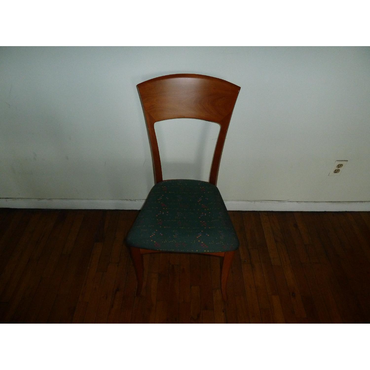 Dania Cherry Wood Glass Table w/ 6 Chairs - image-8