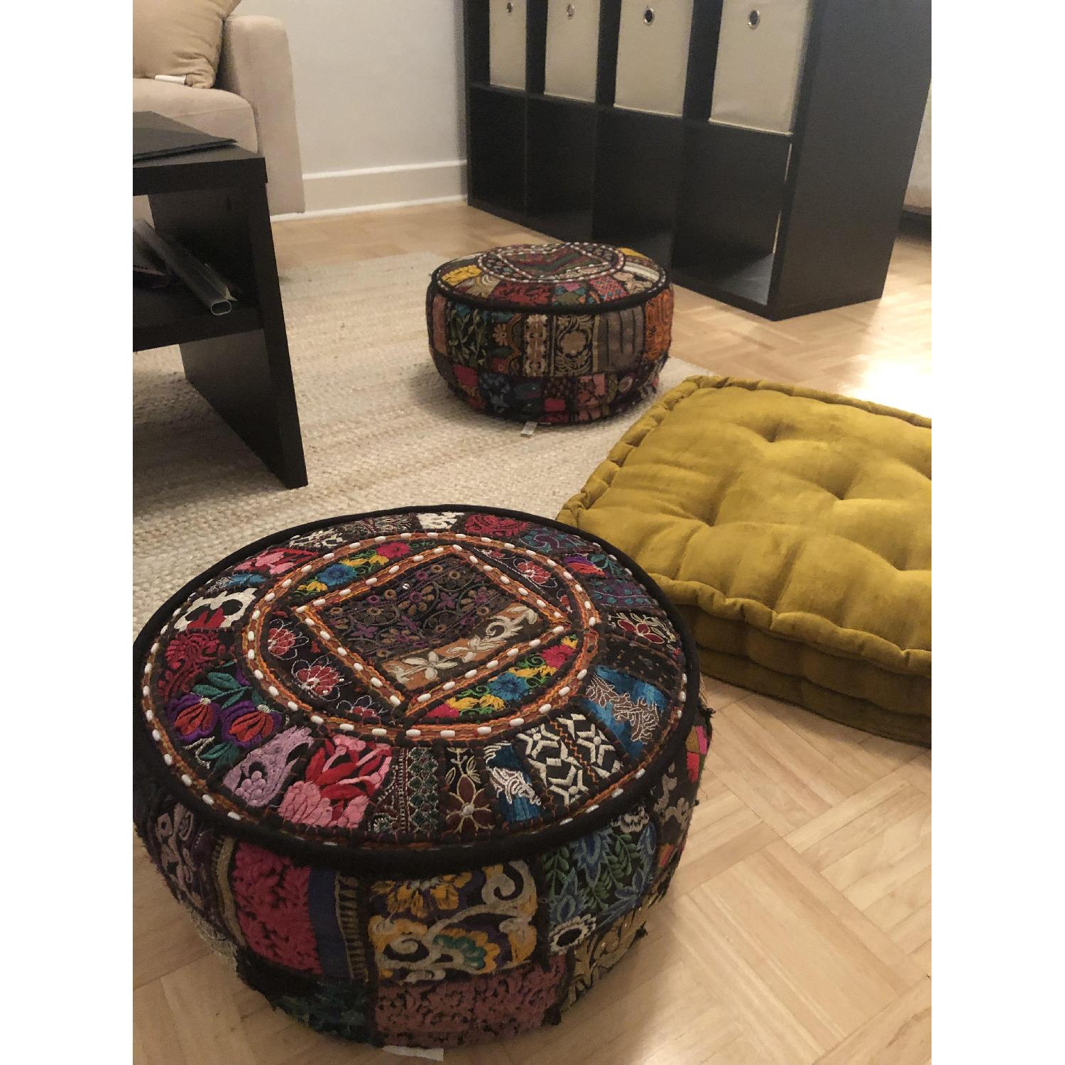 World Market Suti Poufs - image-4