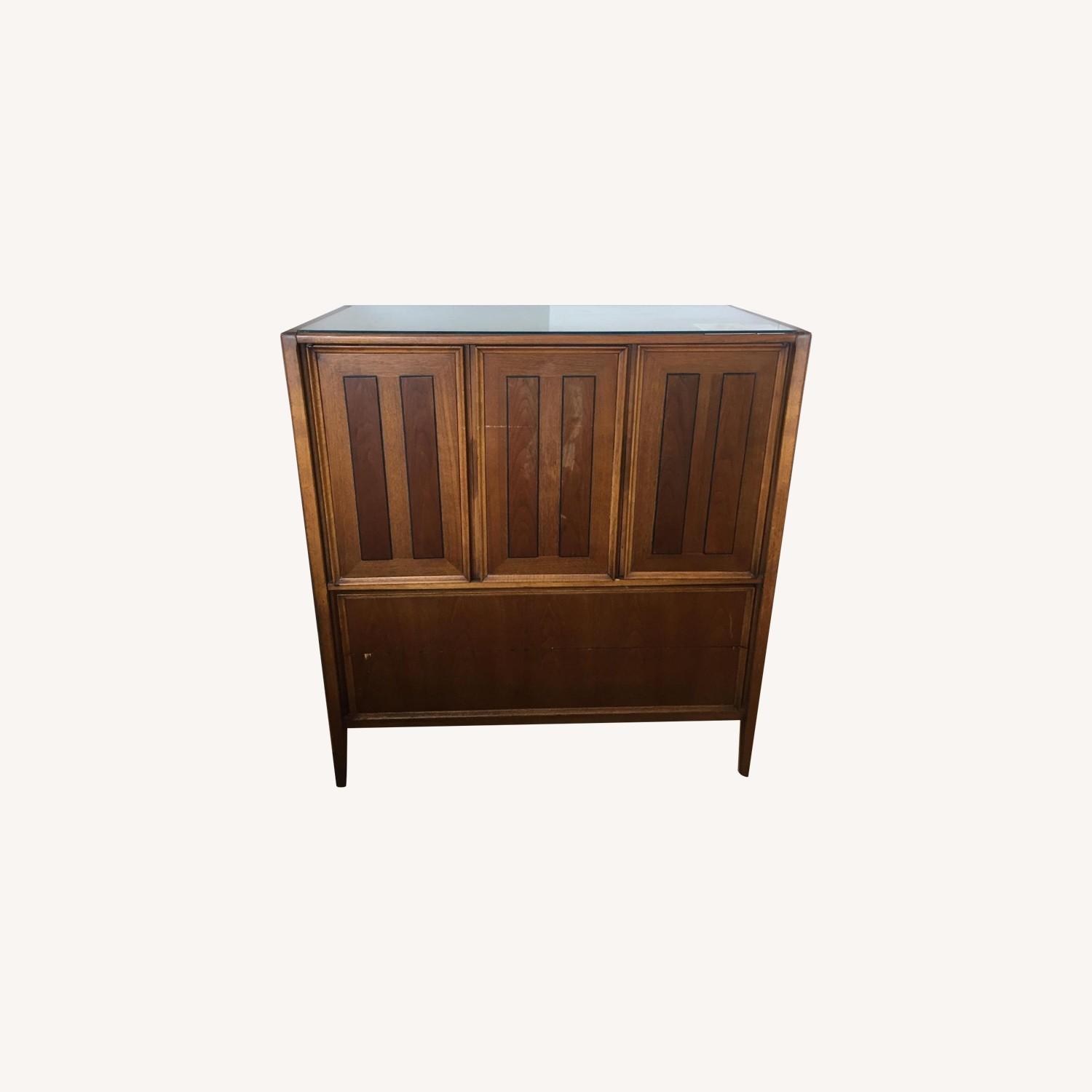 Thomasville Mid Century Bachelor Chest AptDeco