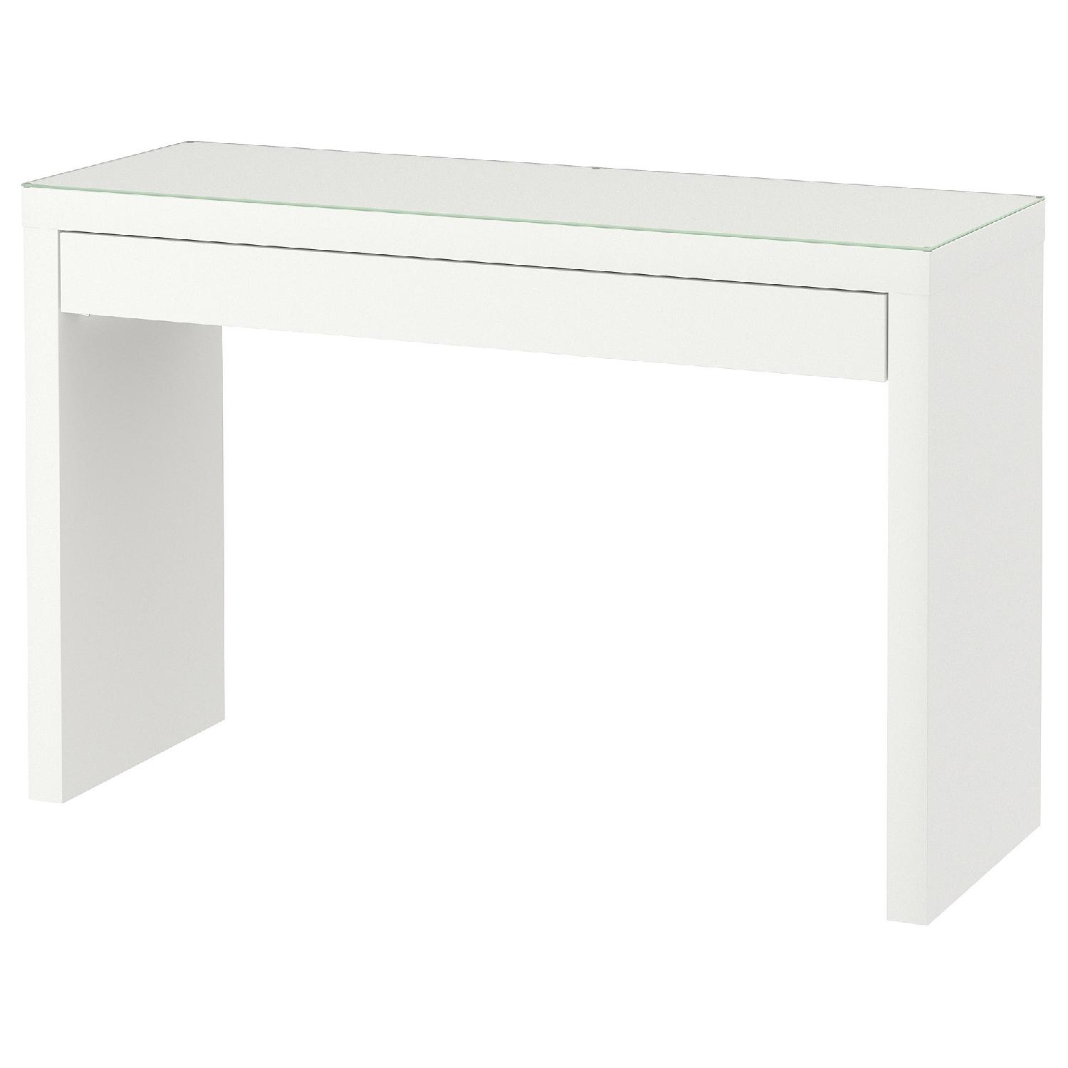 malm dresser table