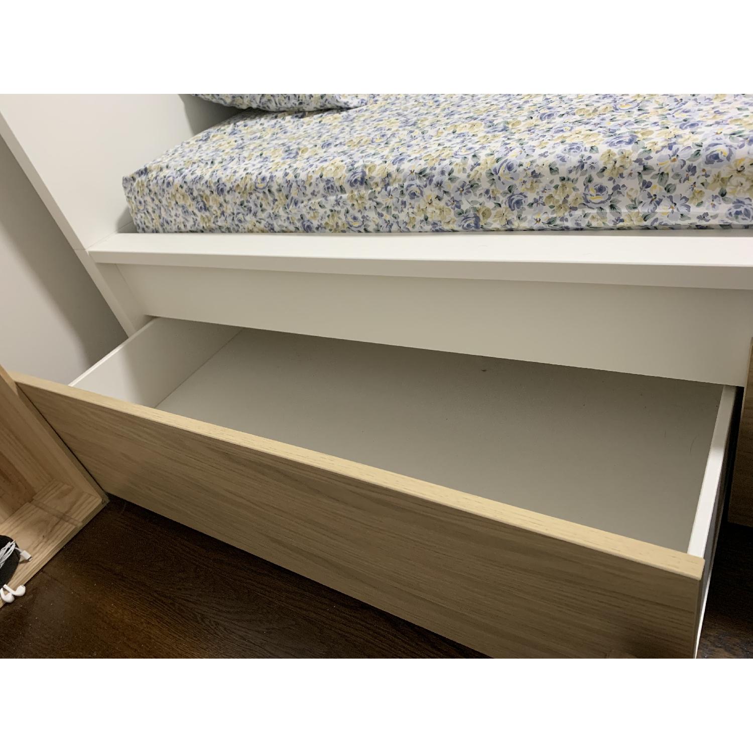 Ikea Malm Queen Bed W Storage Drawers Aptdeco