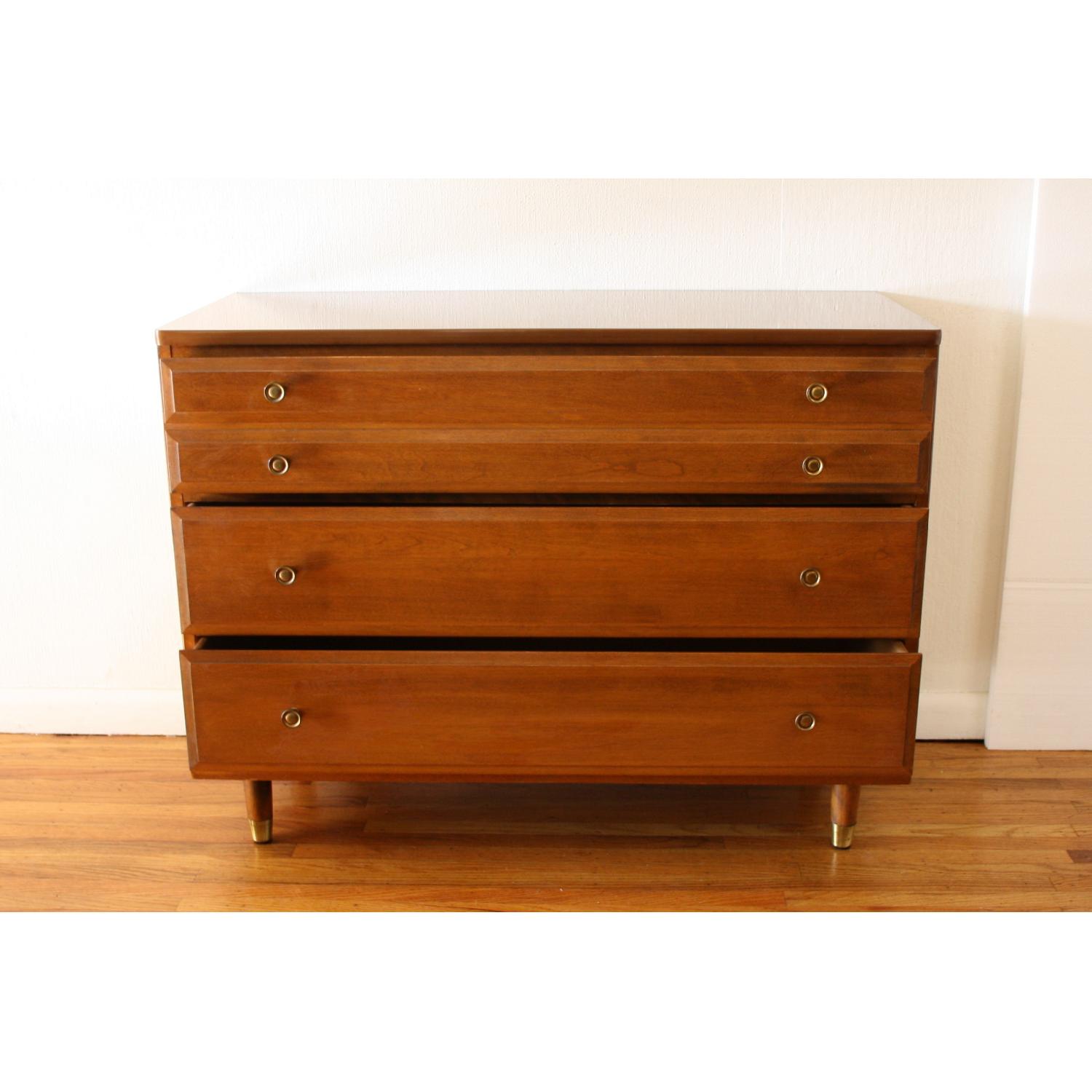 Baumritter Bachelor Dresser - image-1