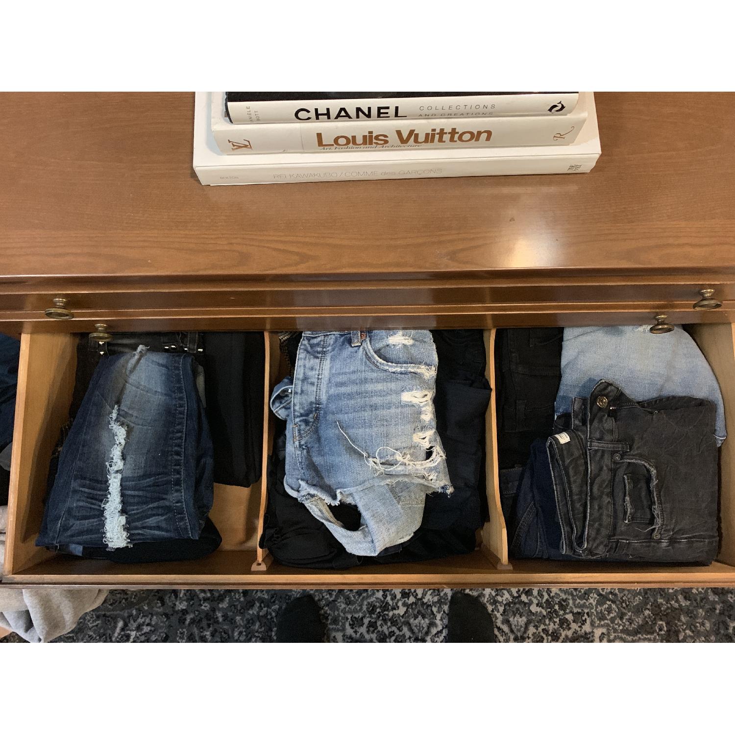 Baumritter Bachelor Dresser - image-5