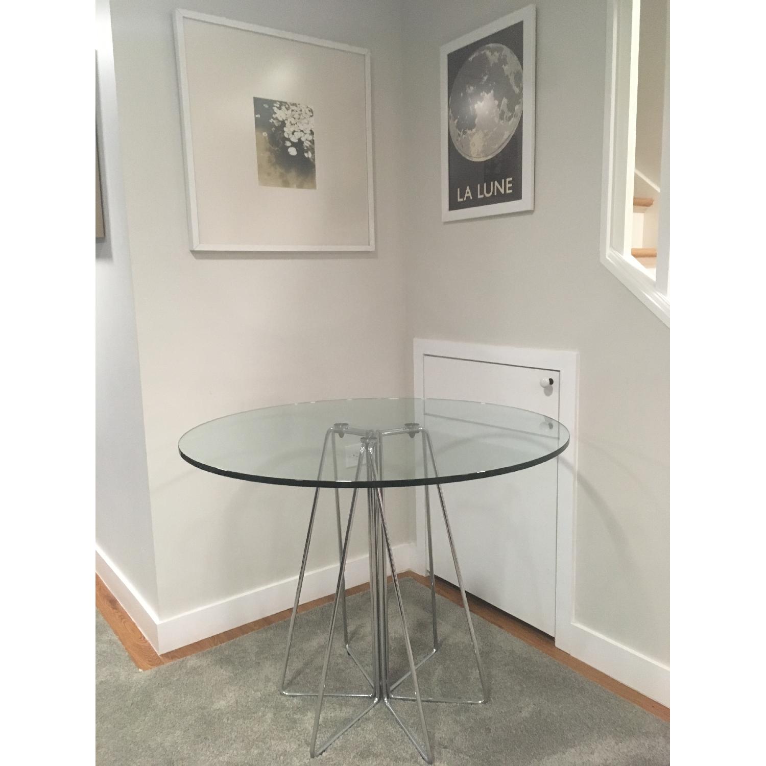 Knoll Glass Round Table - image-4