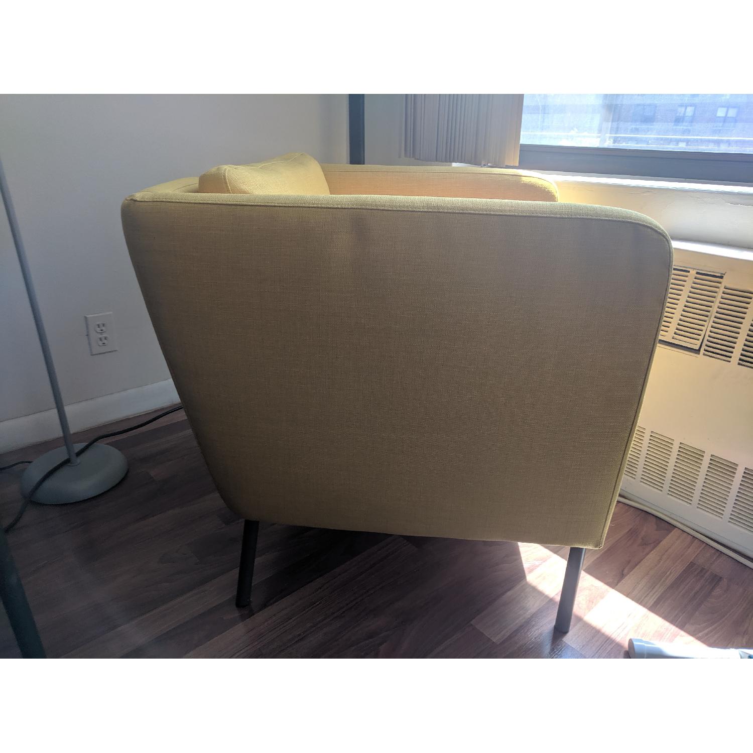 Ikea Ekero Armchair in Skiftebo Yellow - image-2