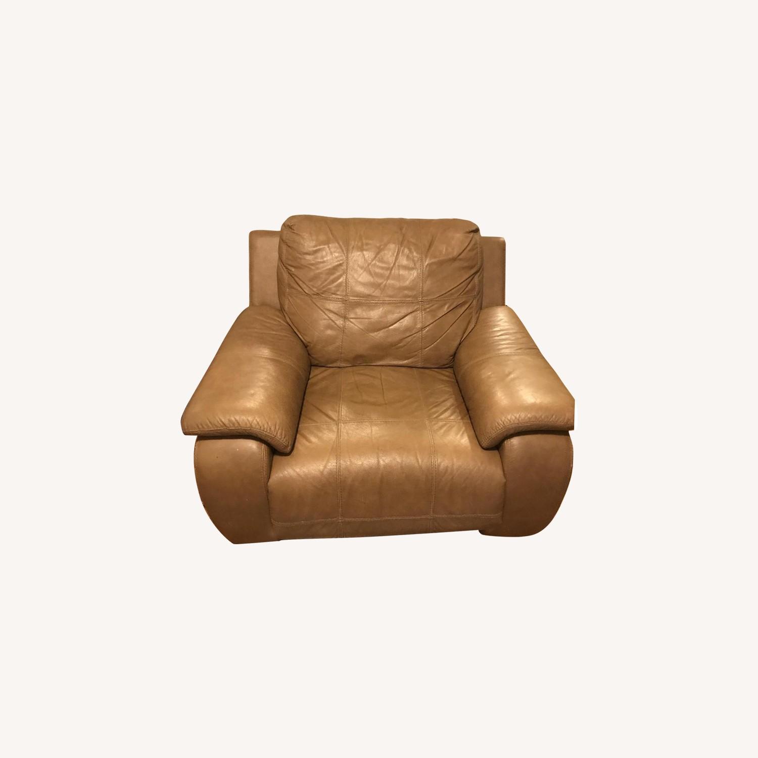 Raymour & Flanigan Leather Recliner Chair AptDeco