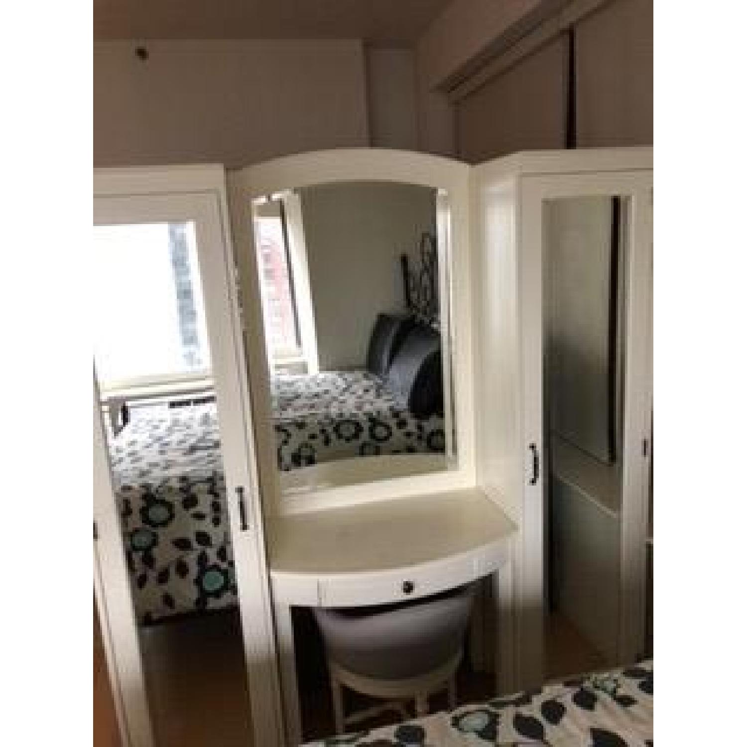 PB Teen Hampton Vanity Tower & Chair Set - image-5